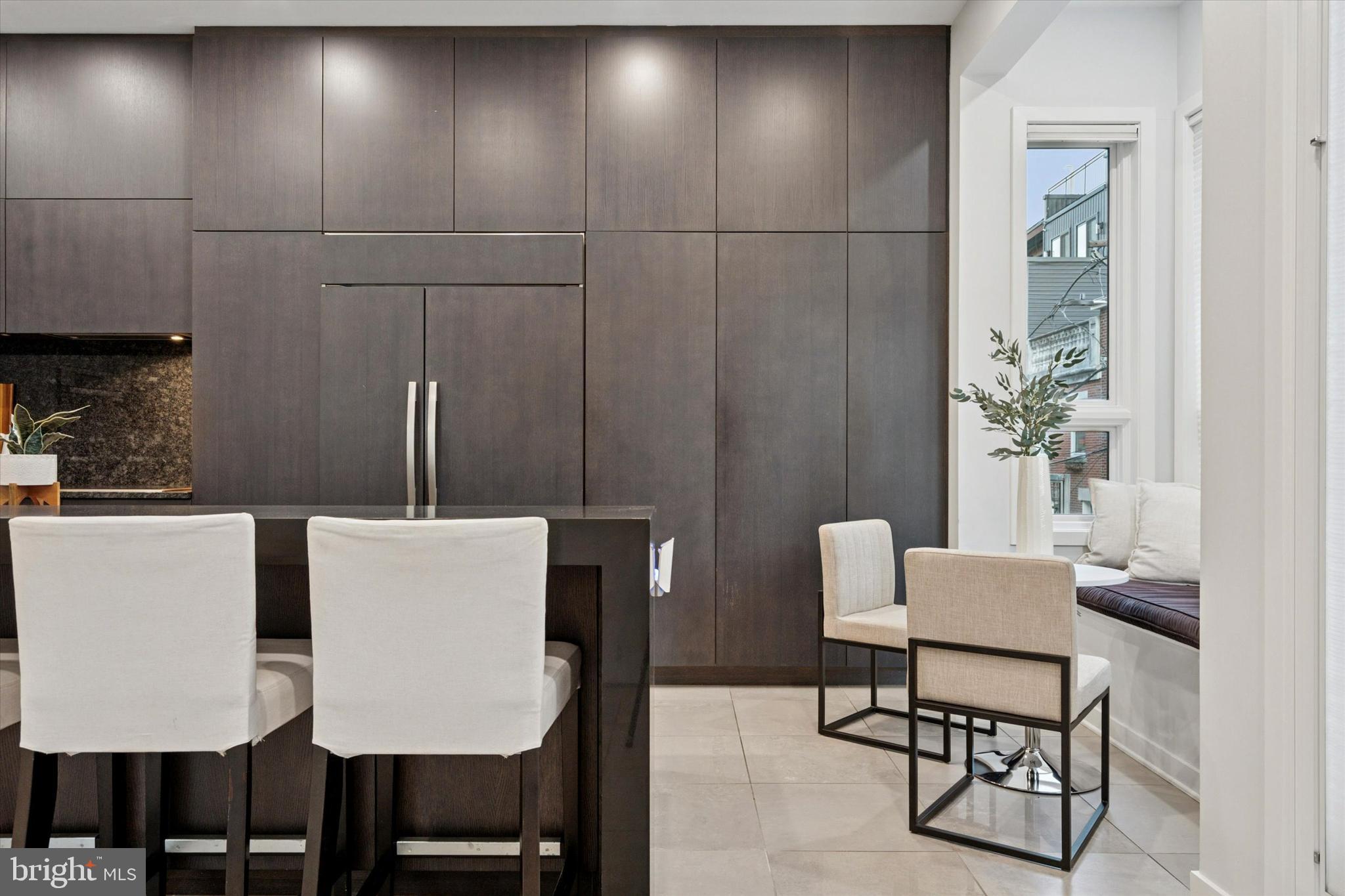 GRADUATE HOSPITAL - Residential