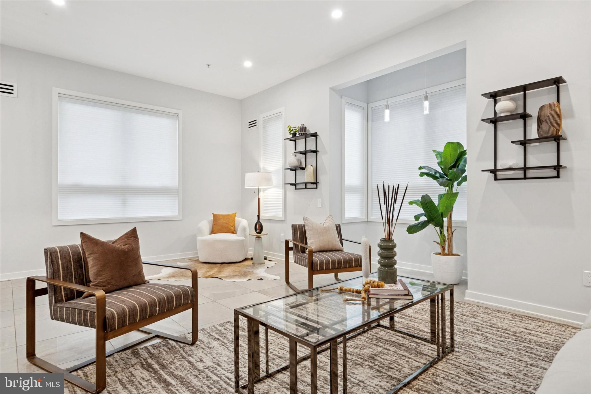 GRADUATE HOSPITAL - Residential