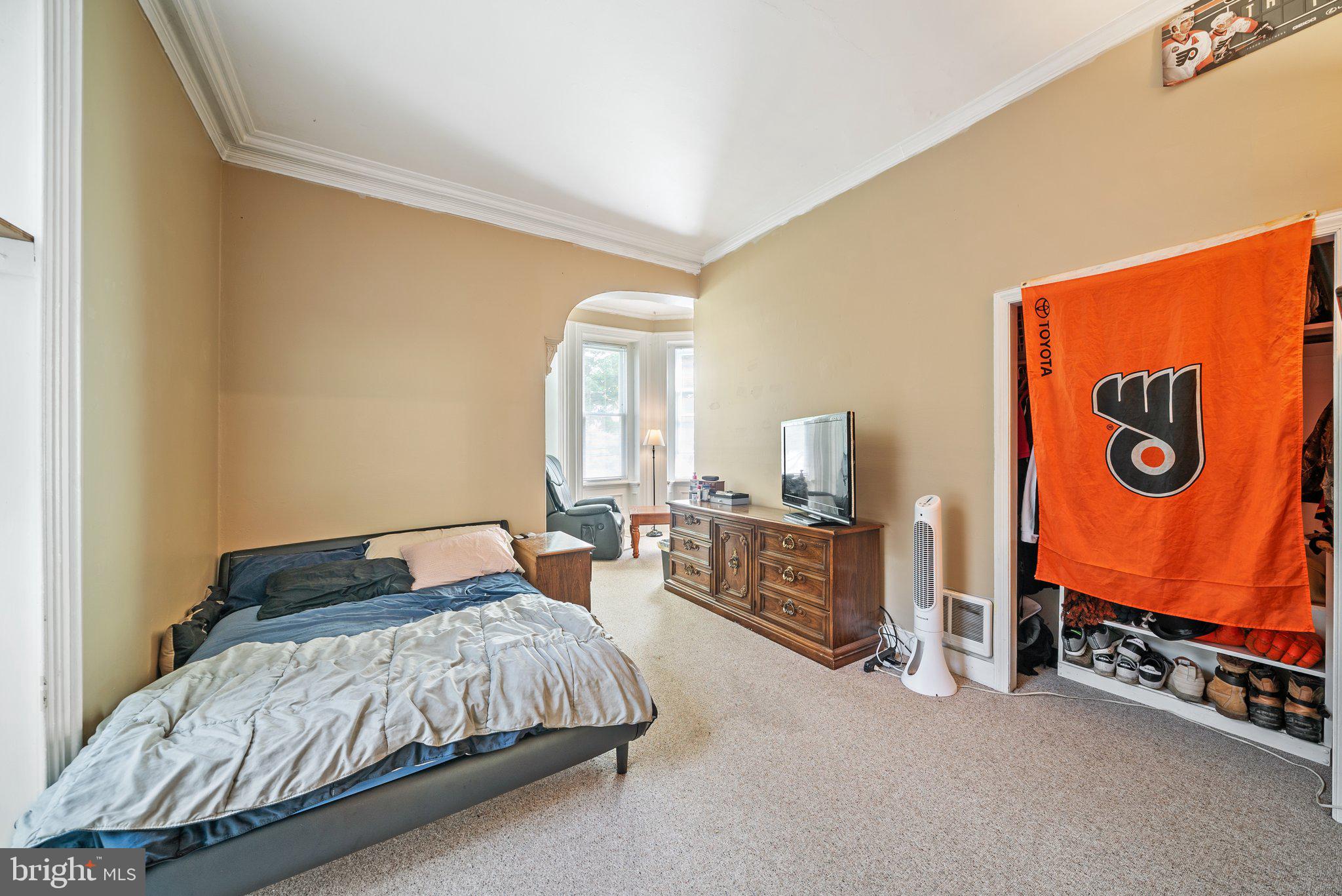 WEST CHESTER - Residential Income