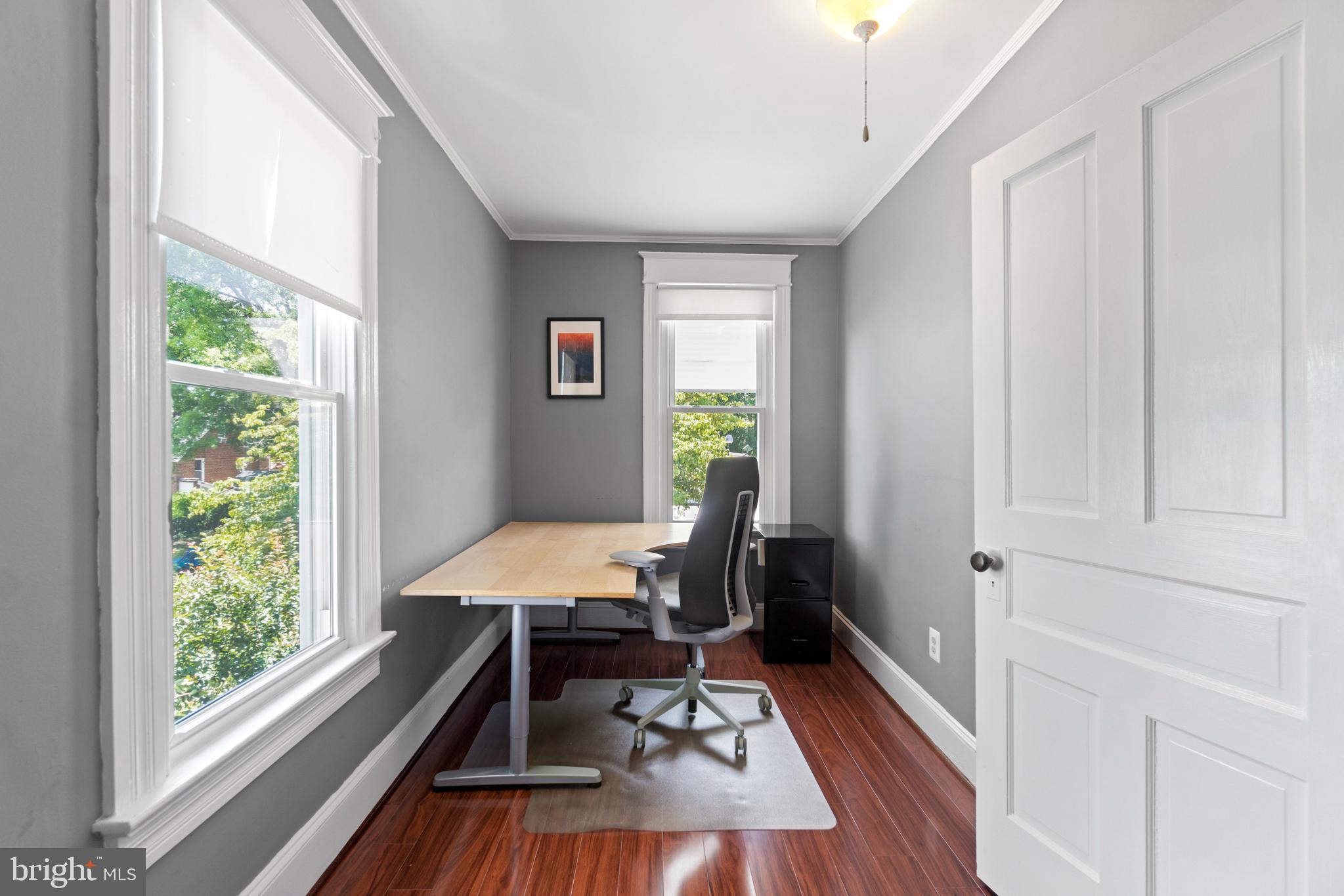 BRENTWOOD - Residential