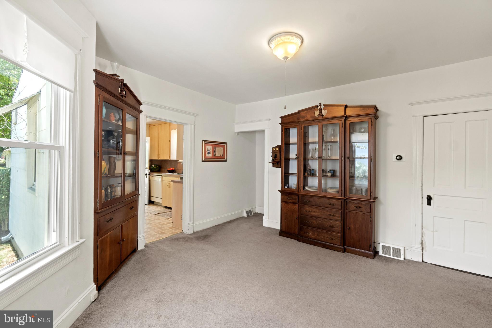 BRENTWOOD - Residential