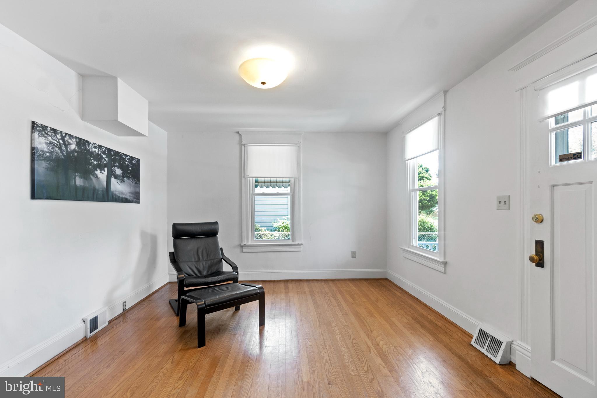 BRENTWOOD - Residential