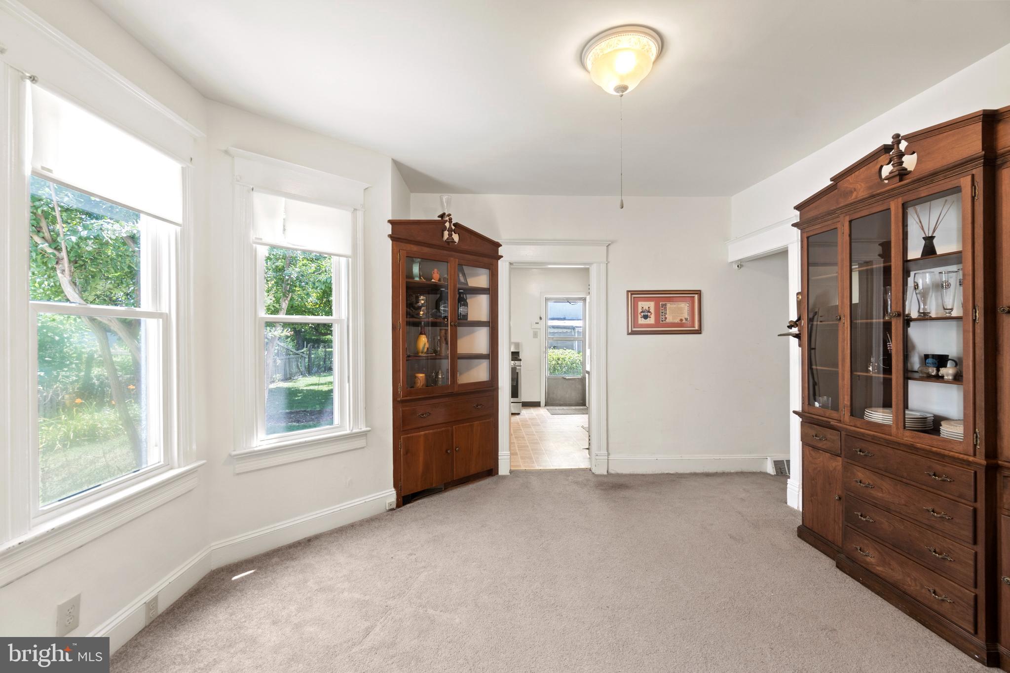 BRENTWOOD - Residential