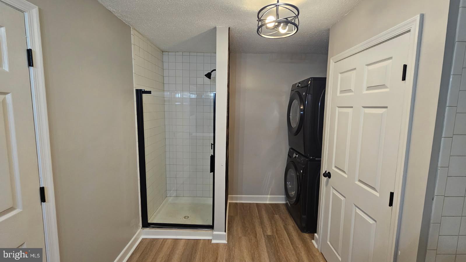 RIVER RIDGE - Residential