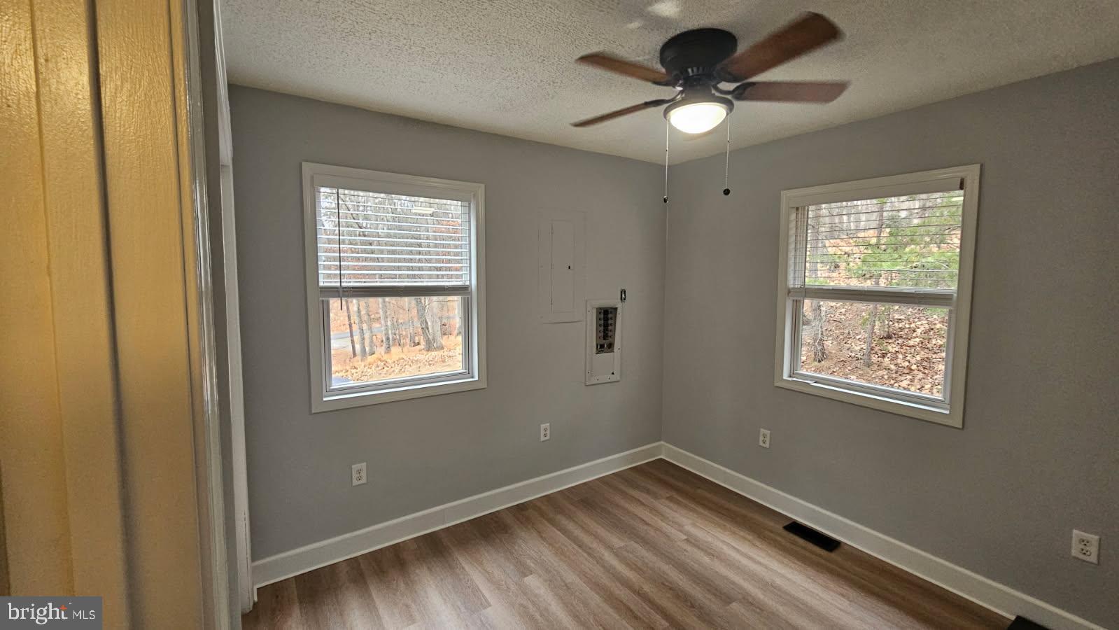 RIVER RIDGE - Residential