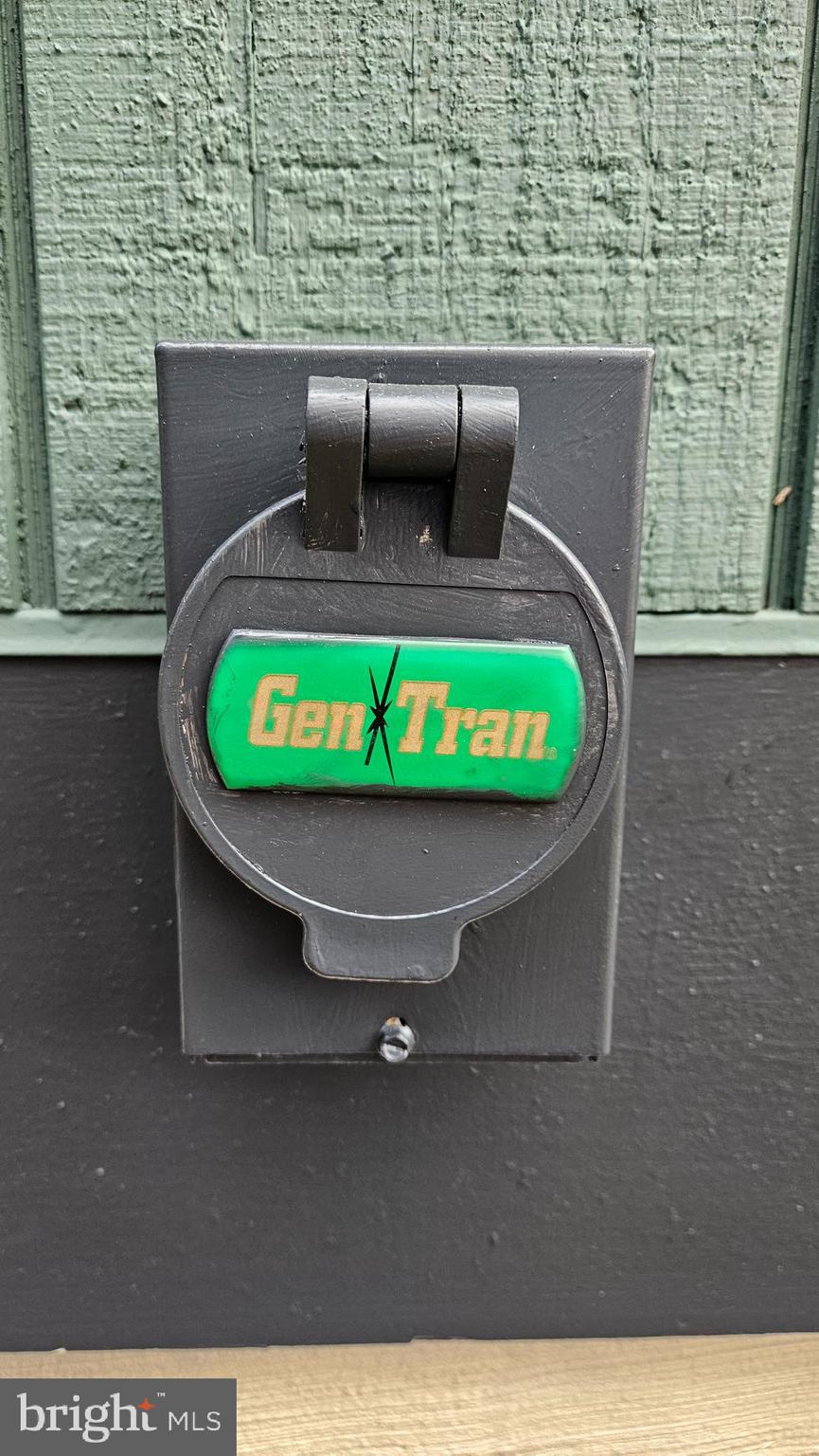 RIVER RIDGE - Residential