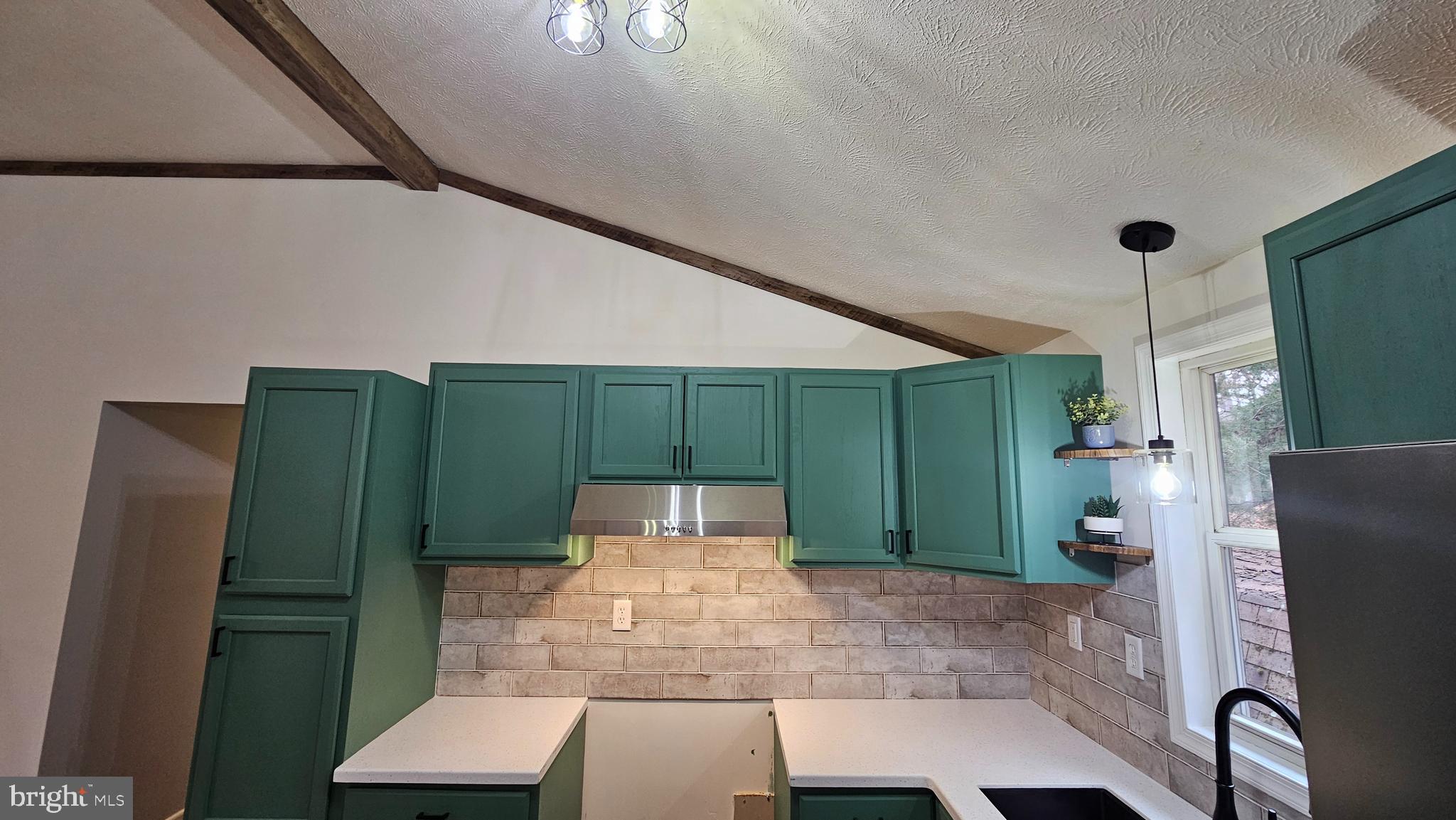 RIVER RIDGE - Residential