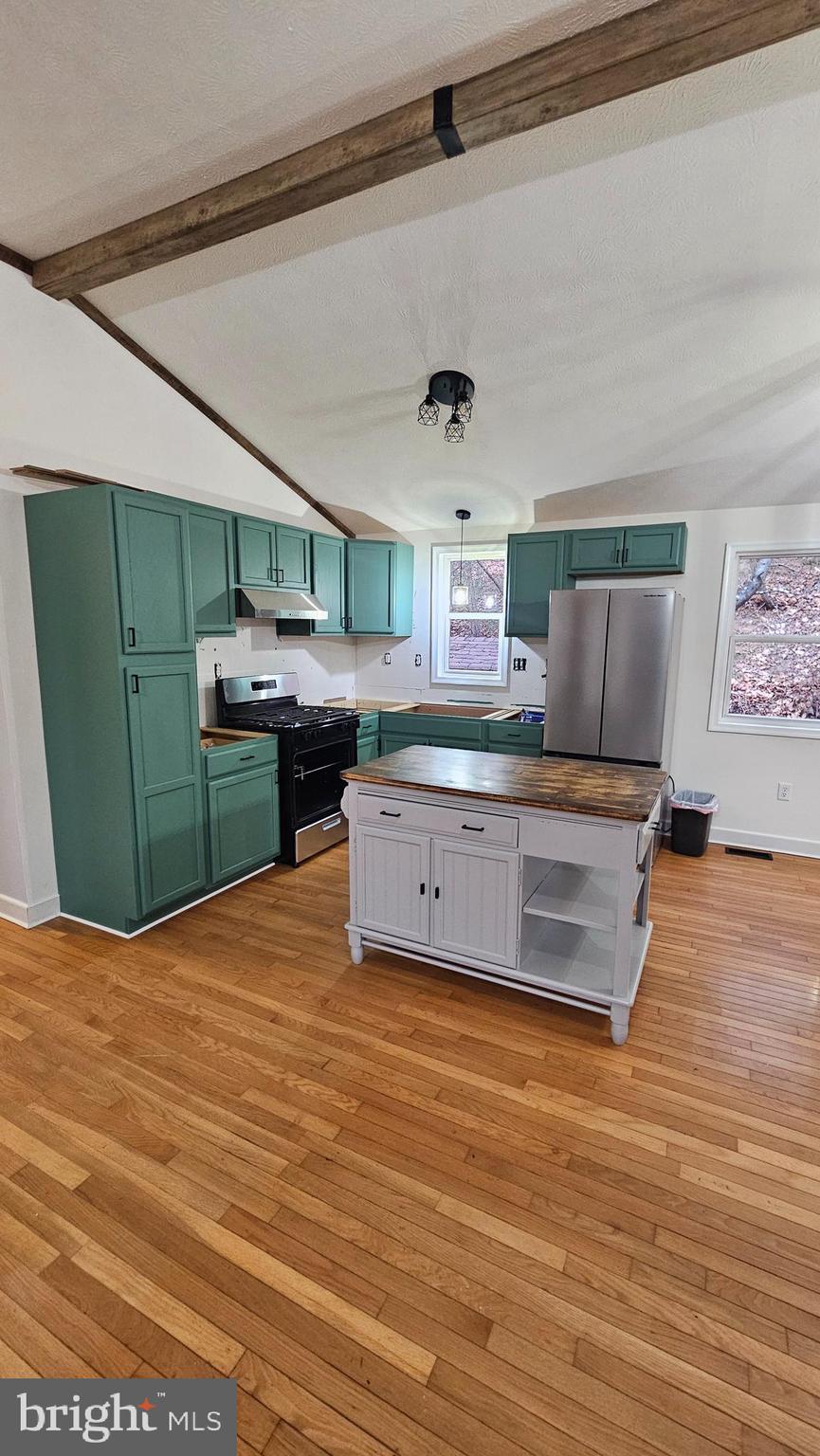 RIVER RIDGE - Residential