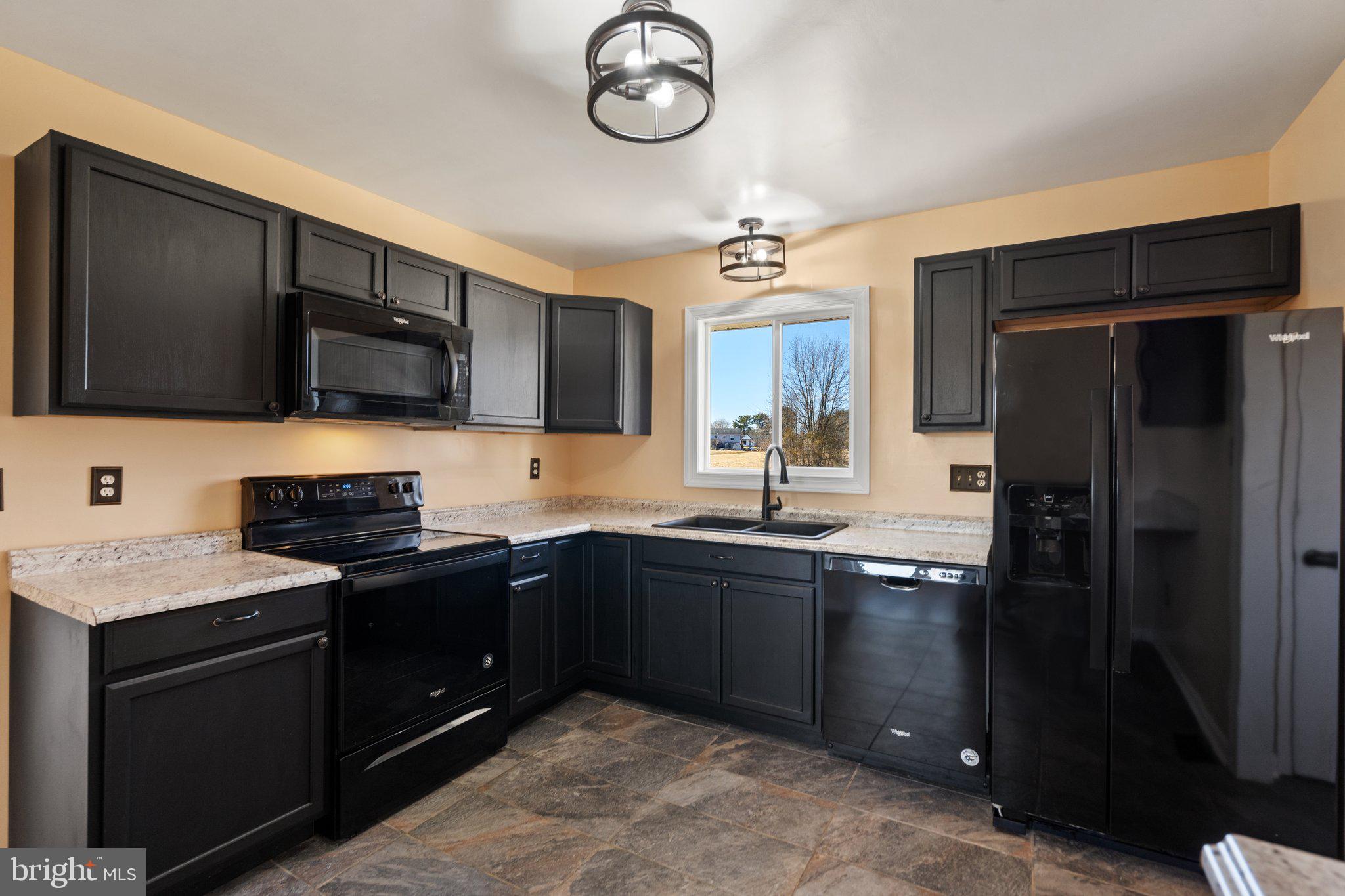 EDGEWOOD EAST SEC A - Residential