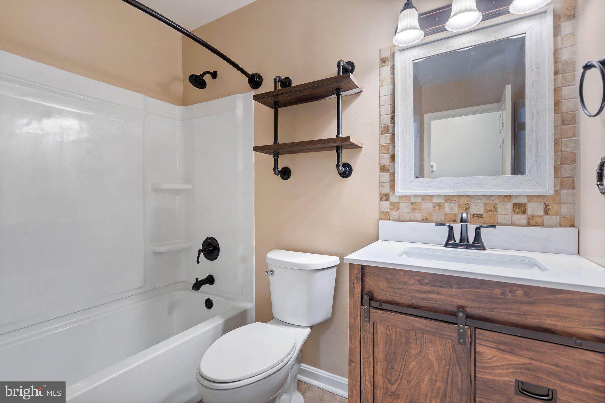 EDGEWOOD EAST SEC A - Residential