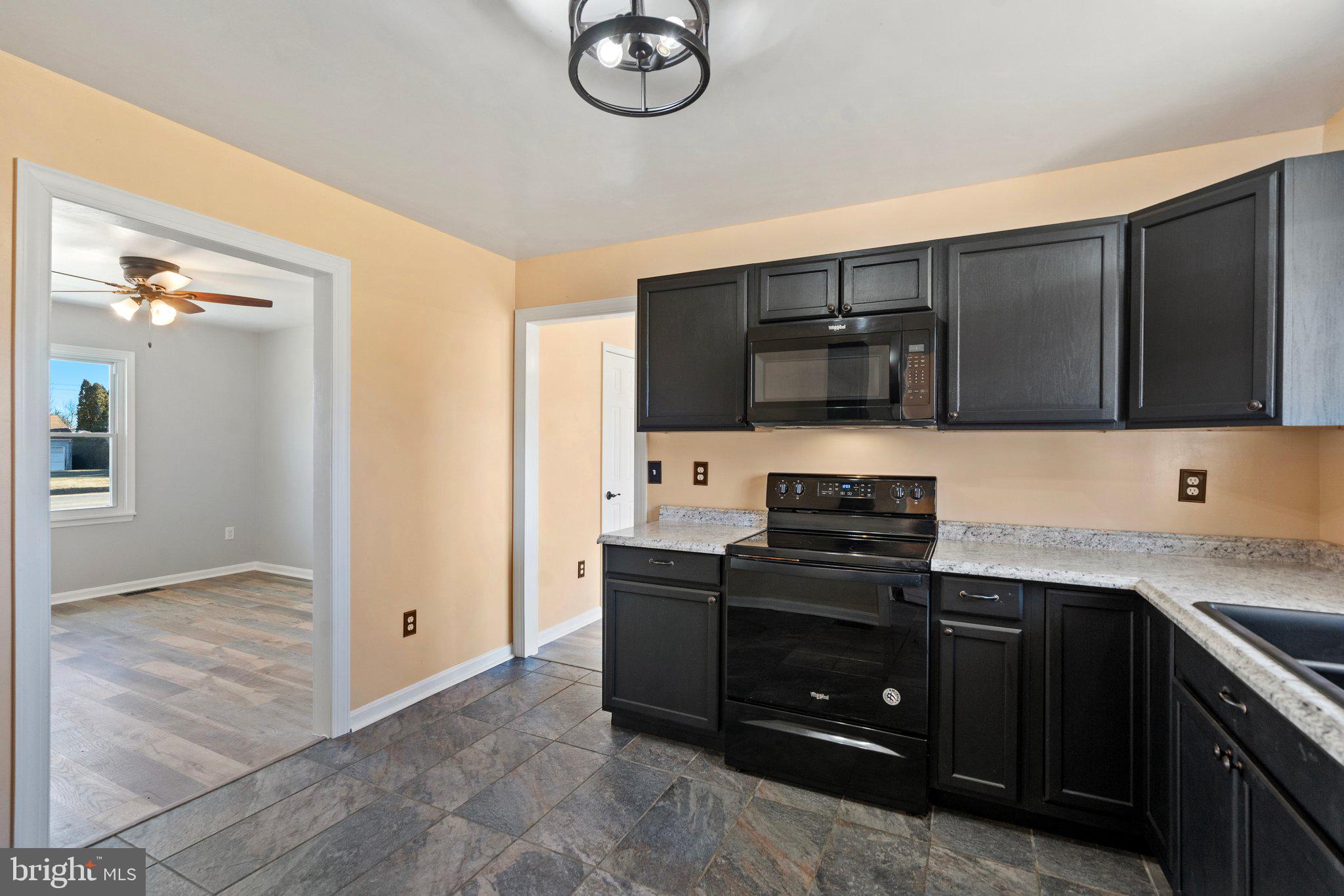 EDGEWOOD EAST SEC A - Residential