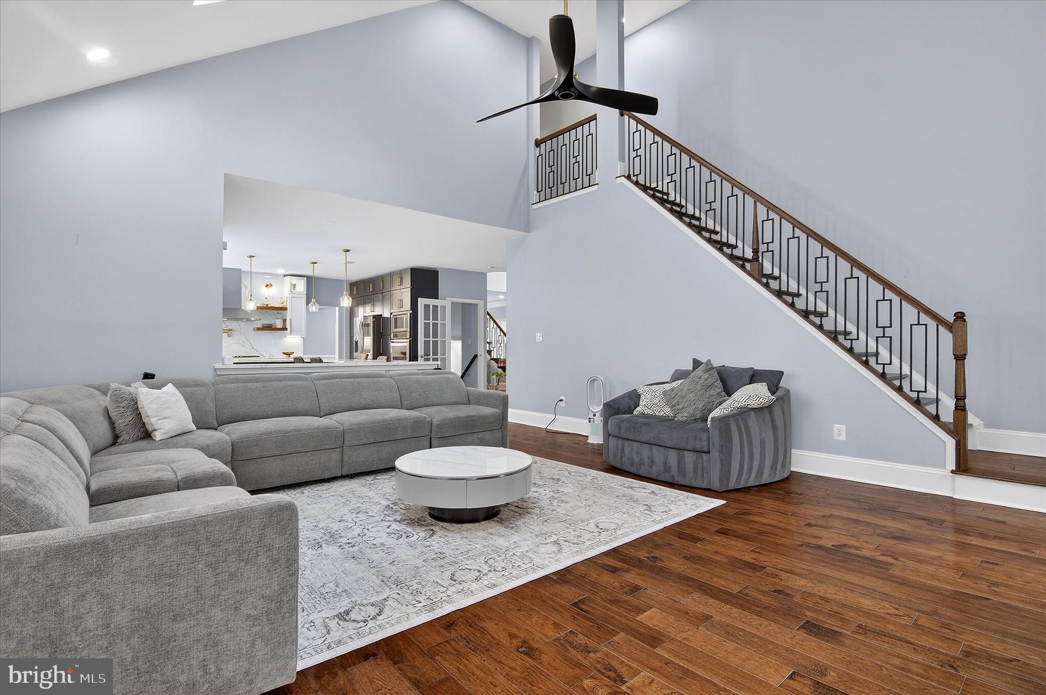 LOUDOUN VALLEY ESTATES - Residential