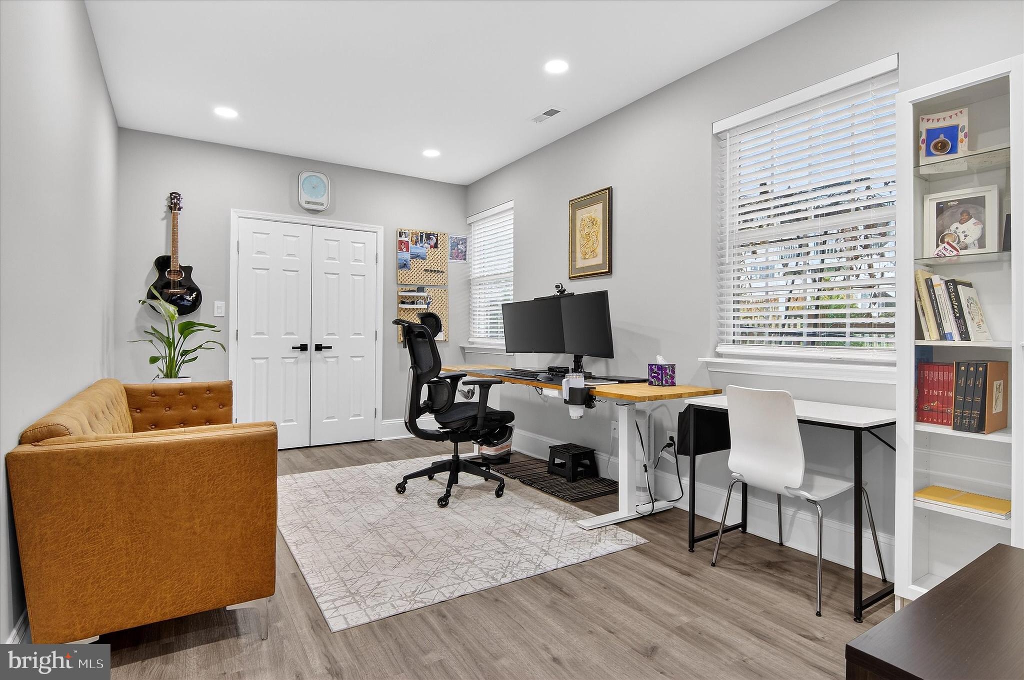 LOUDOUN VALLEY ESTATES - Residential