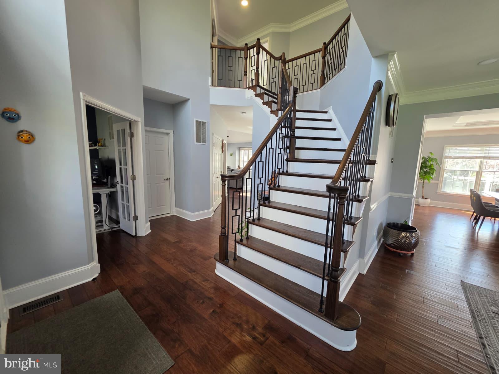 LOUDOUN VALLEY ESTATES - Residential