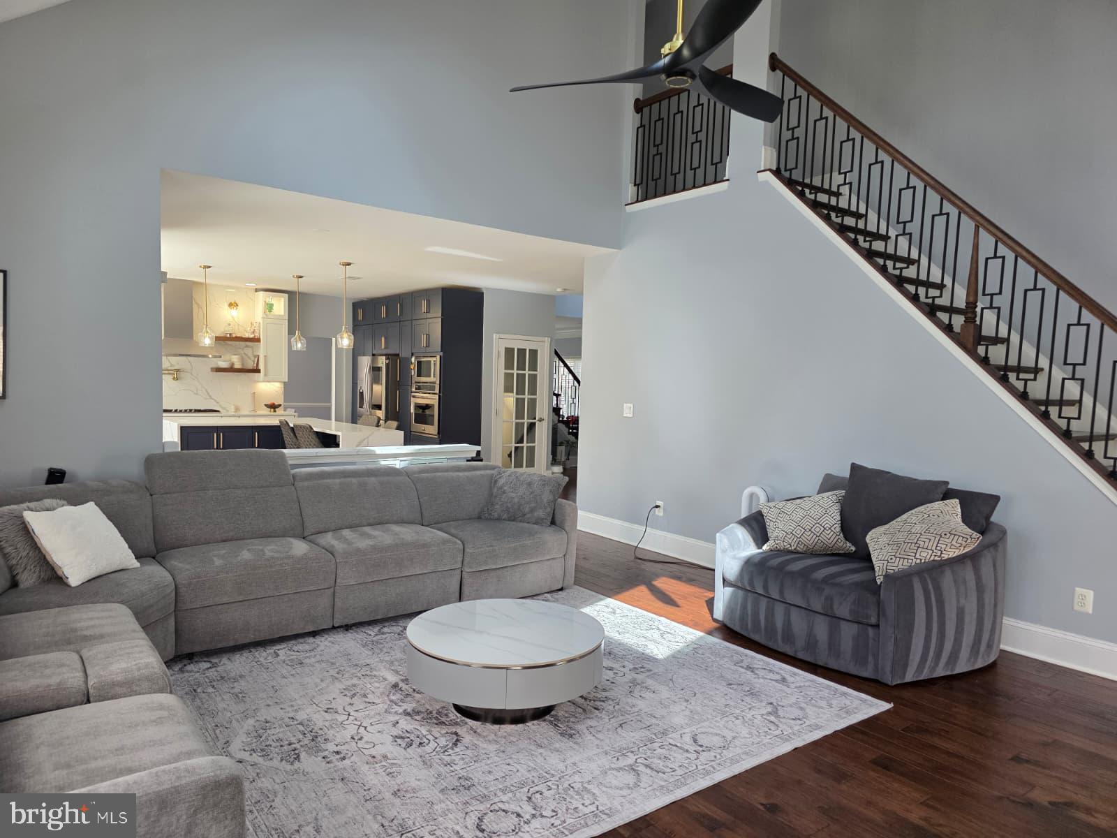 LOUDOUN VALLEY ESTATES - Residential