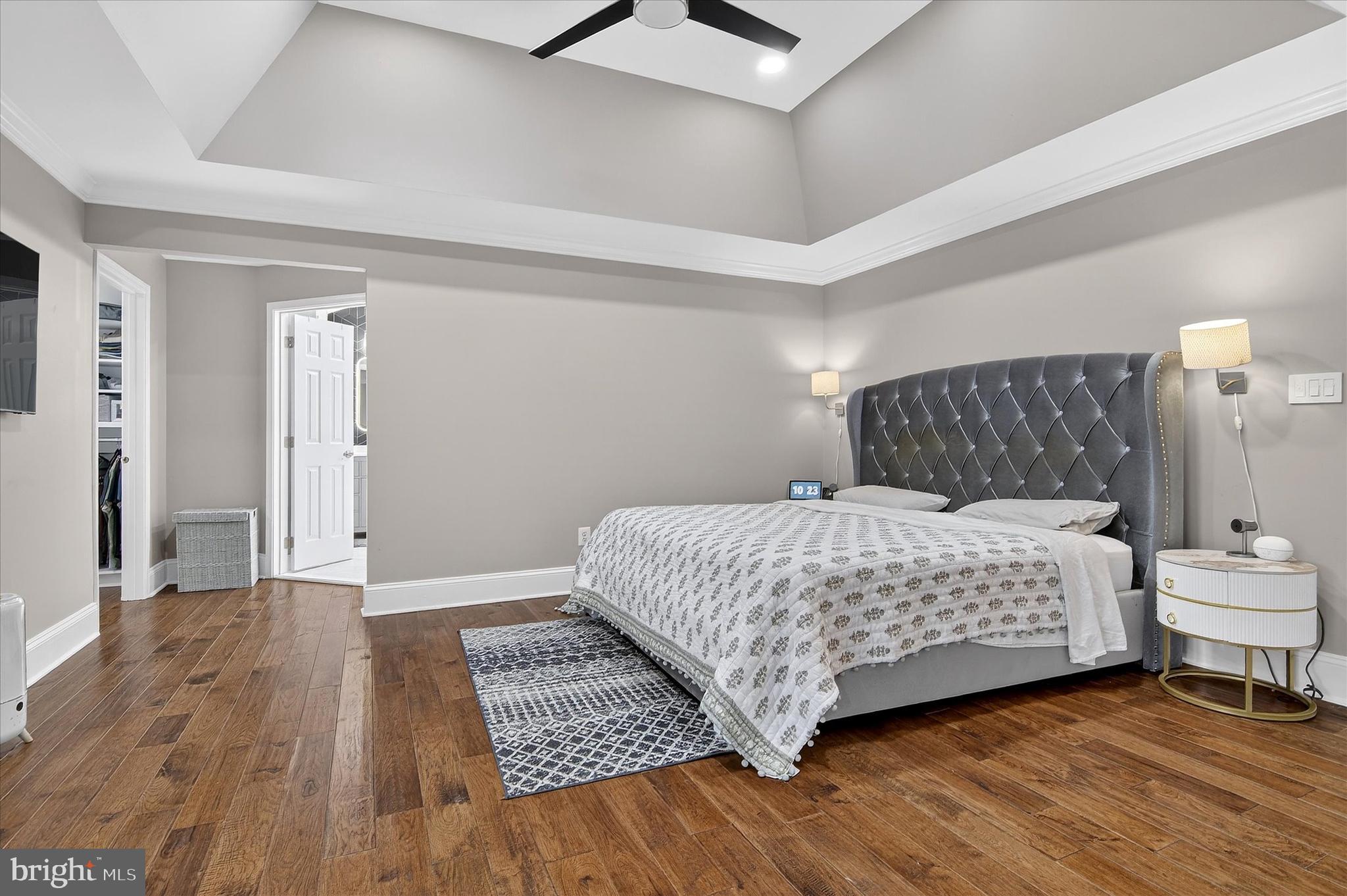 LOUDOUN VALLEY ESTATES - Residential