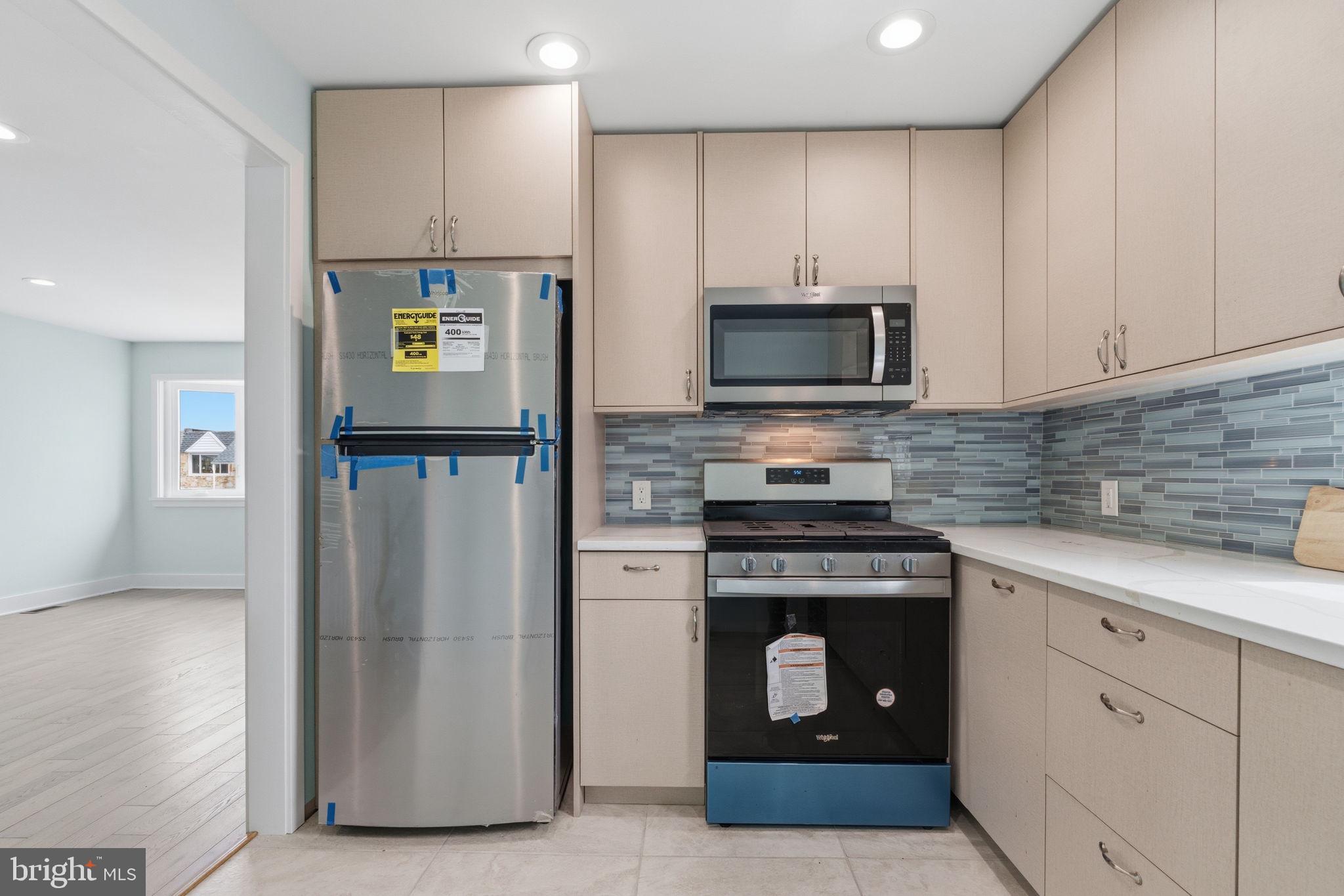 BUSTLETON - Residential