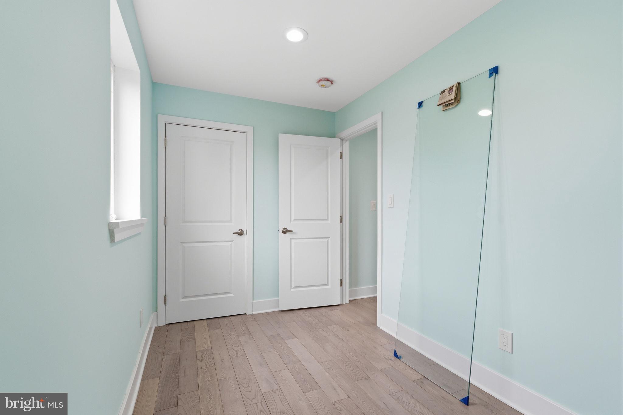 BUSTLETON - Residential