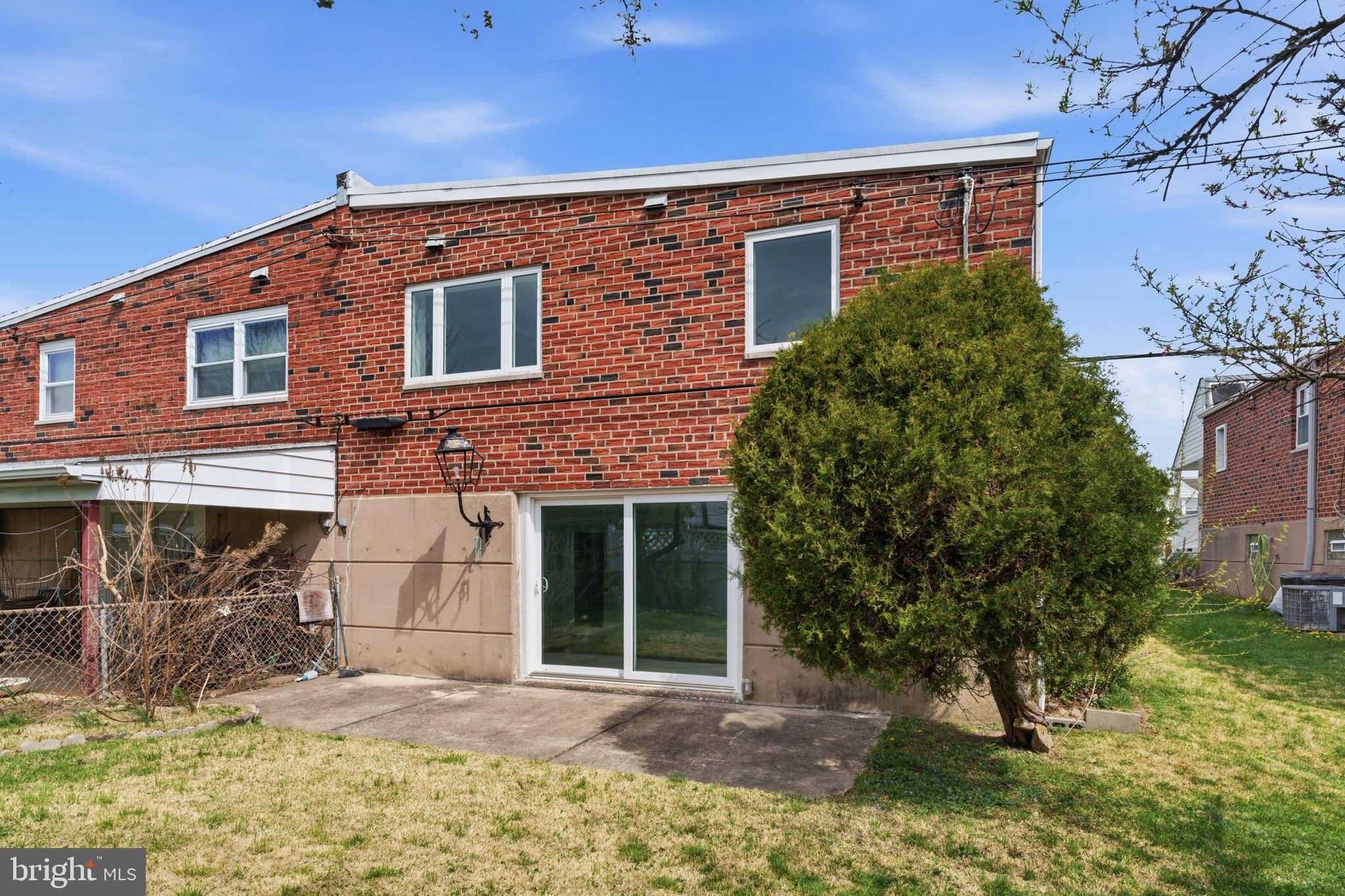BUSTLETON - Residential