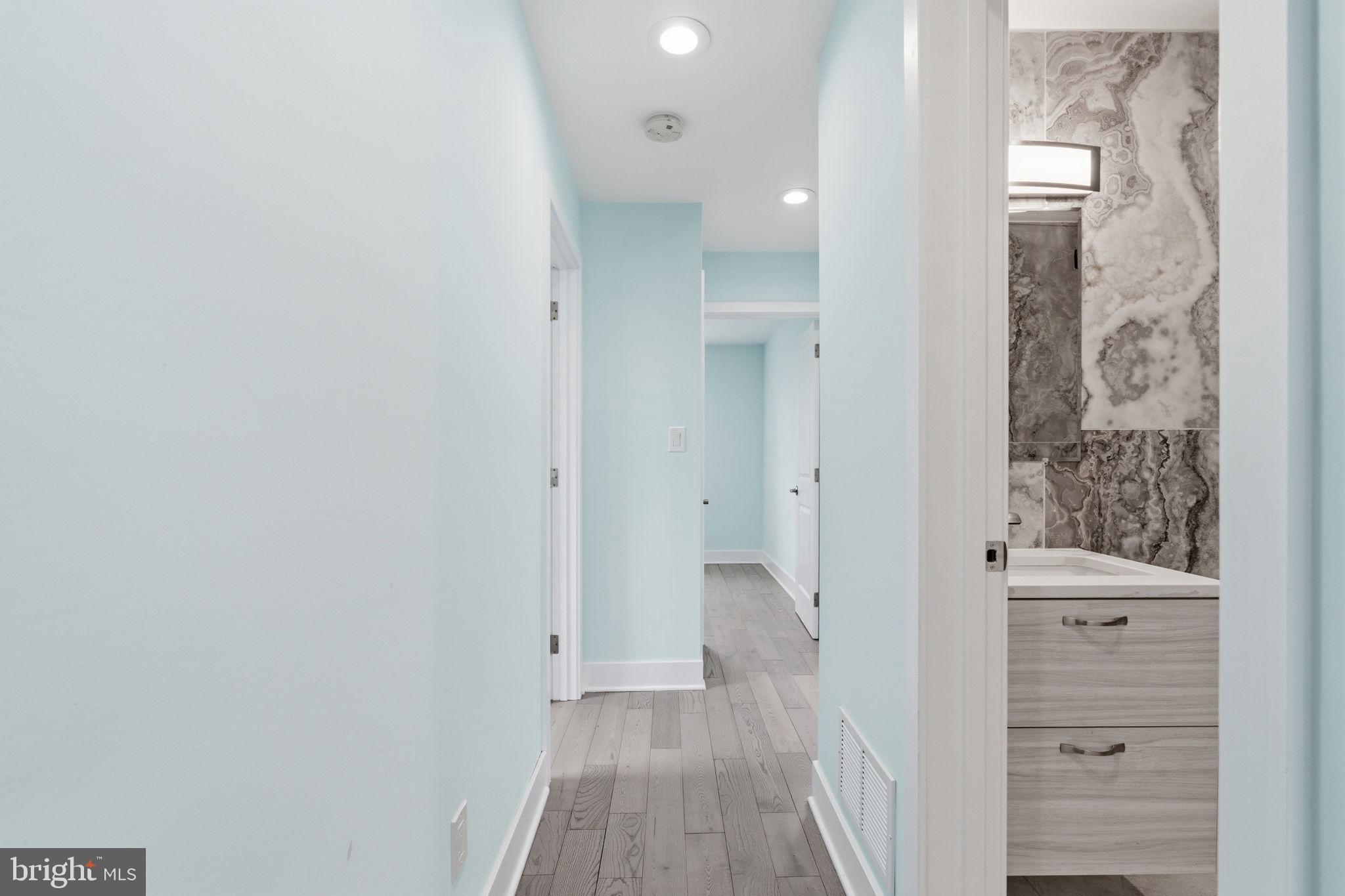 BUSTLETON - Residential