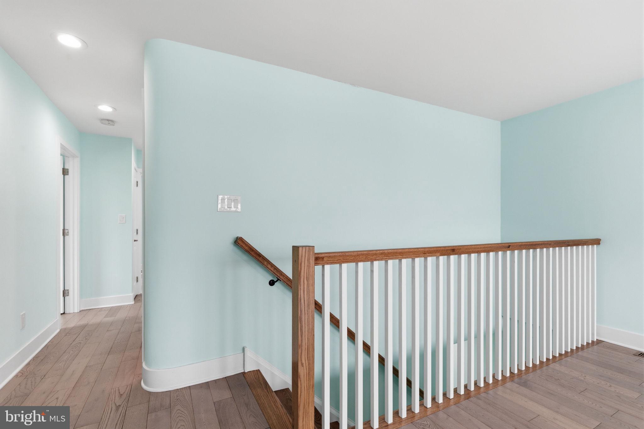 BUSTLETON - Residential