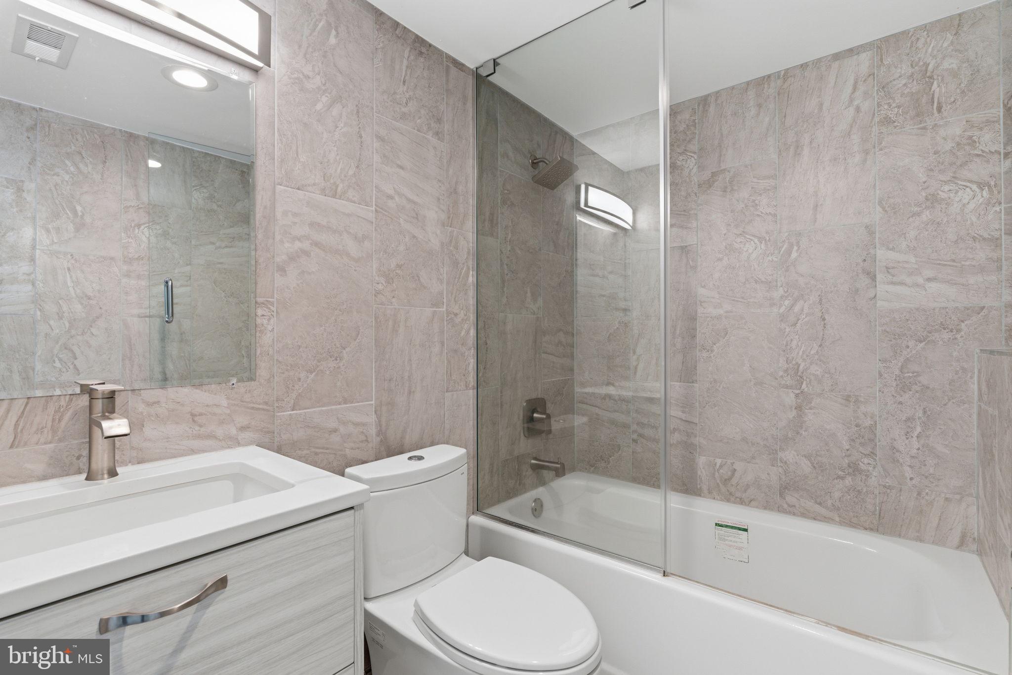 BUSTLETON - Residential