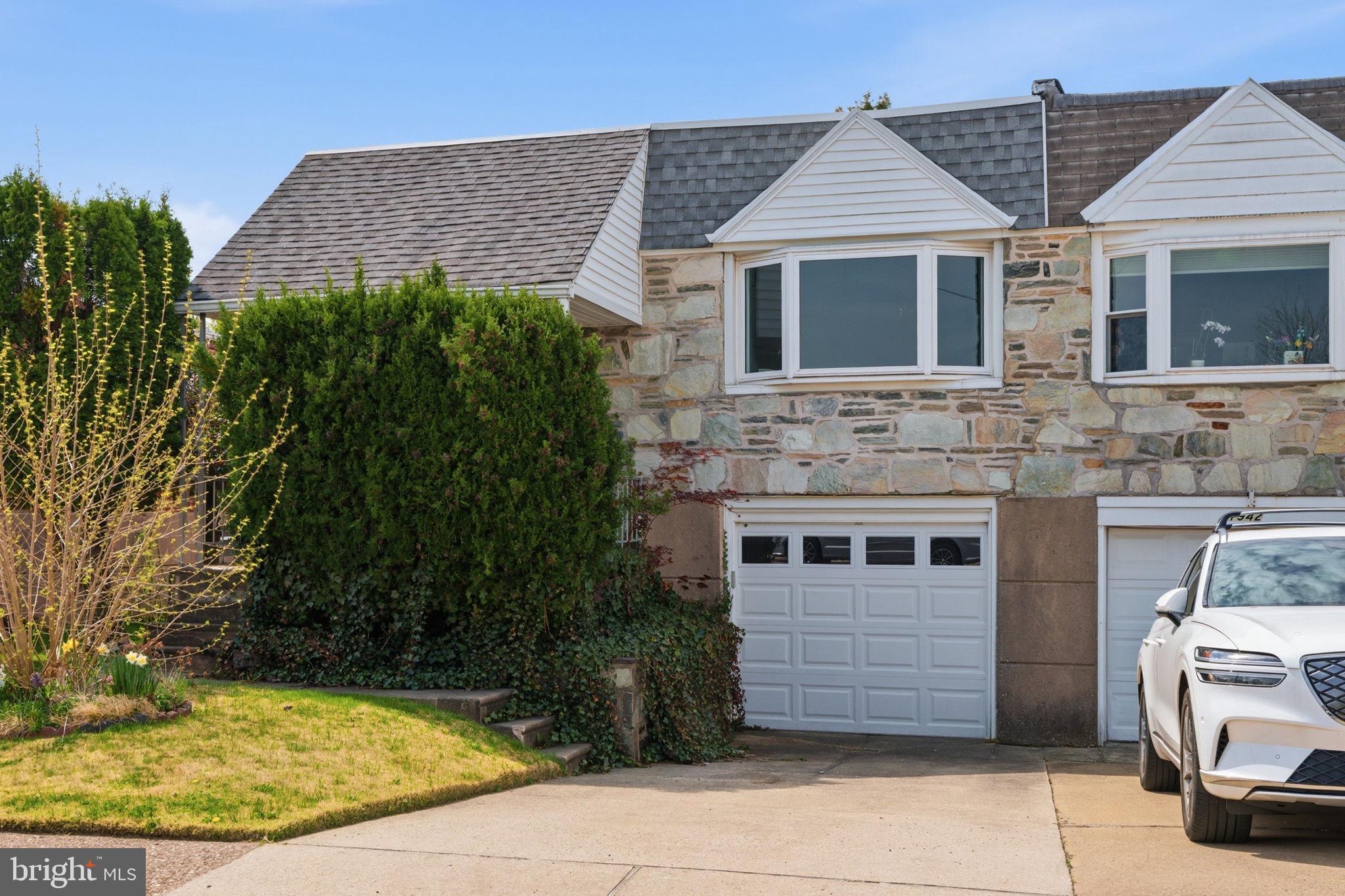 BUSTLETON - Residential