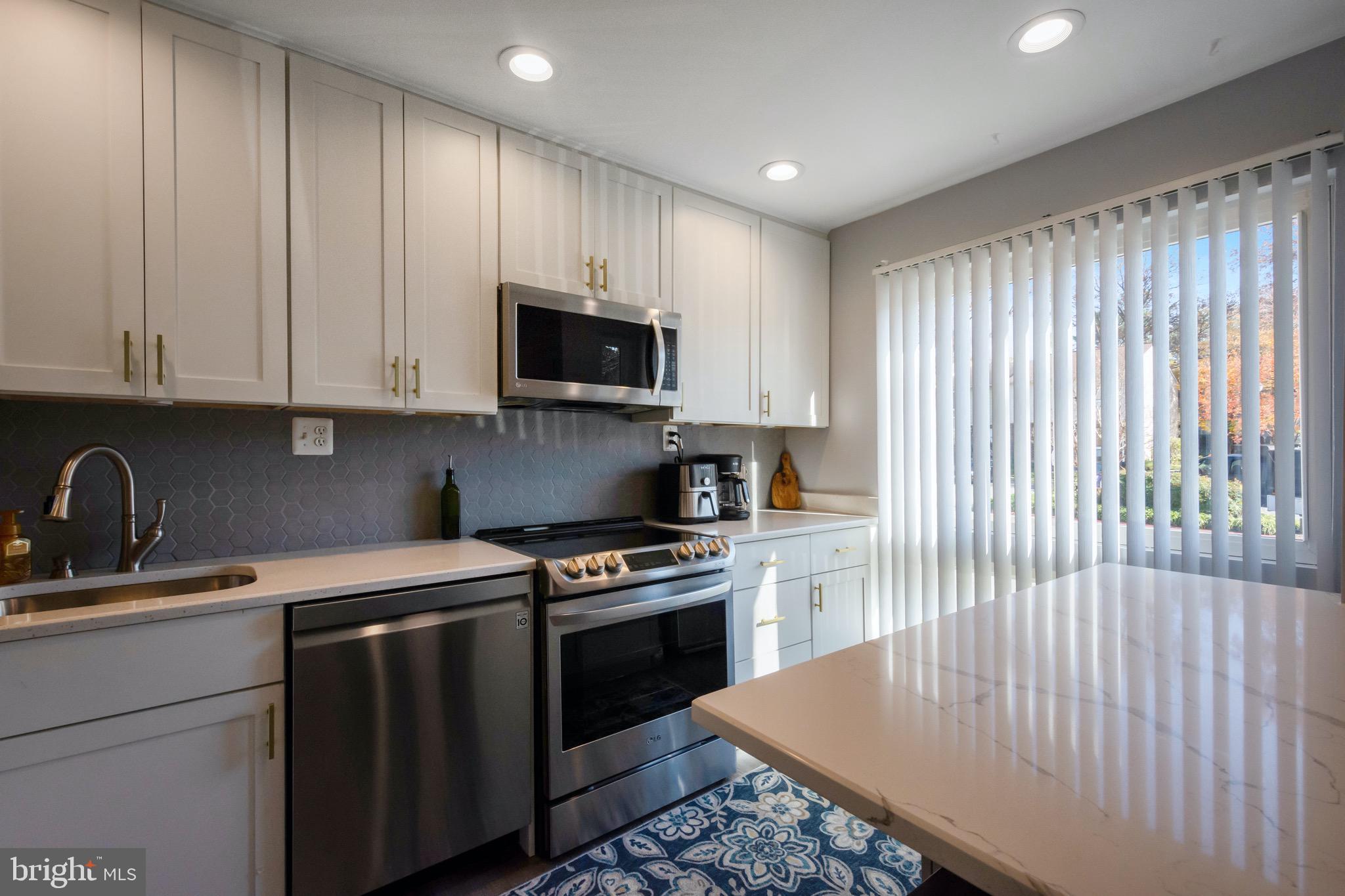 THE LANDINGS - Residential