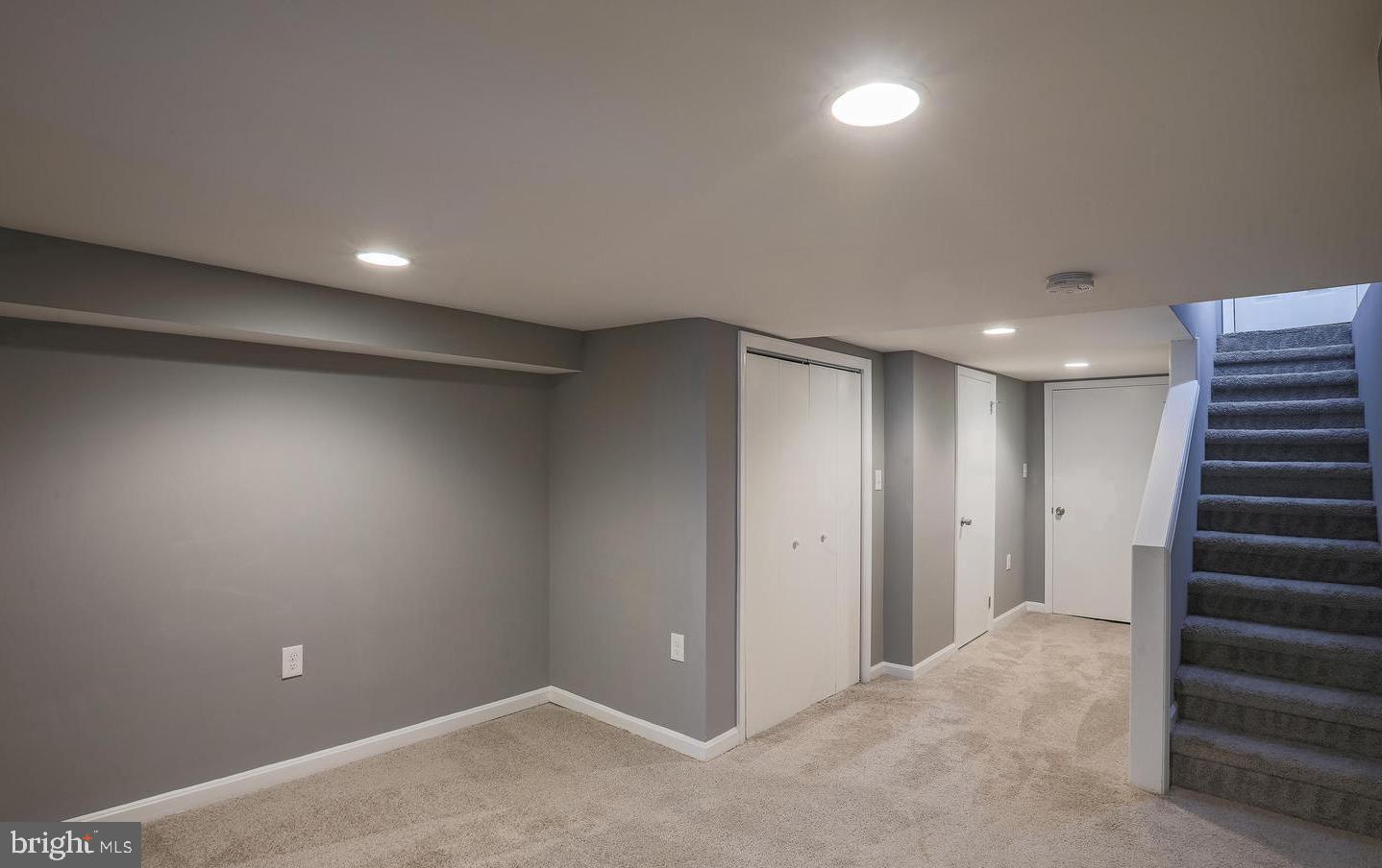 OLIVER - Residential Lease