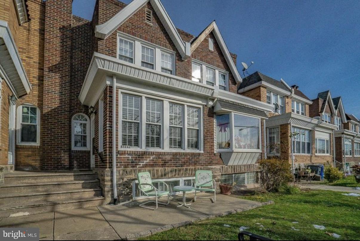 MAYFAIR (WEST) - Residential