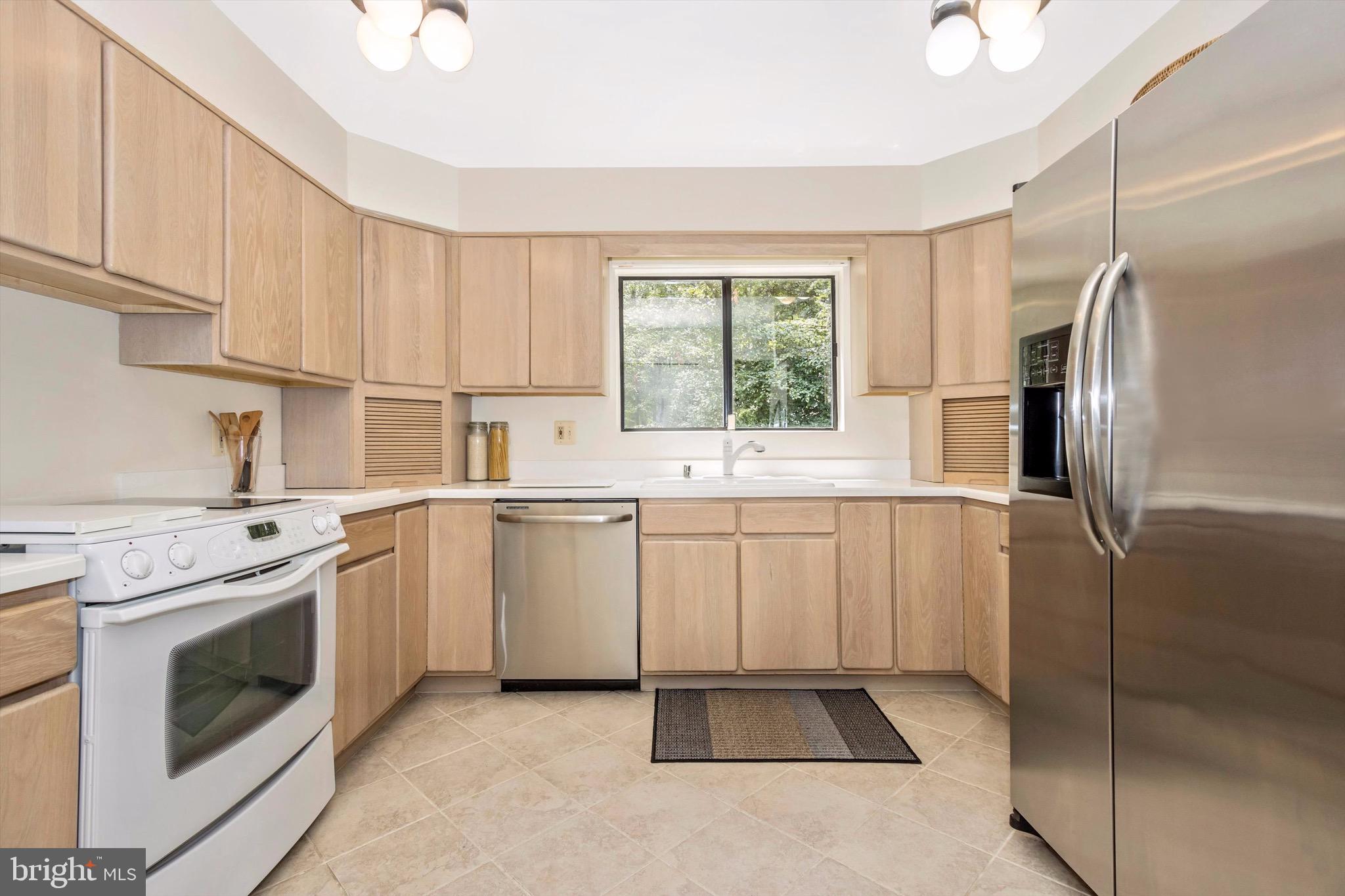 HOBBITS GLEN - Residential