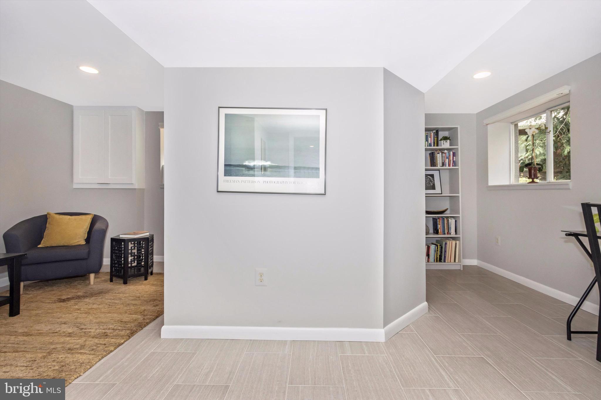 HOBBITS GLEN - Residential