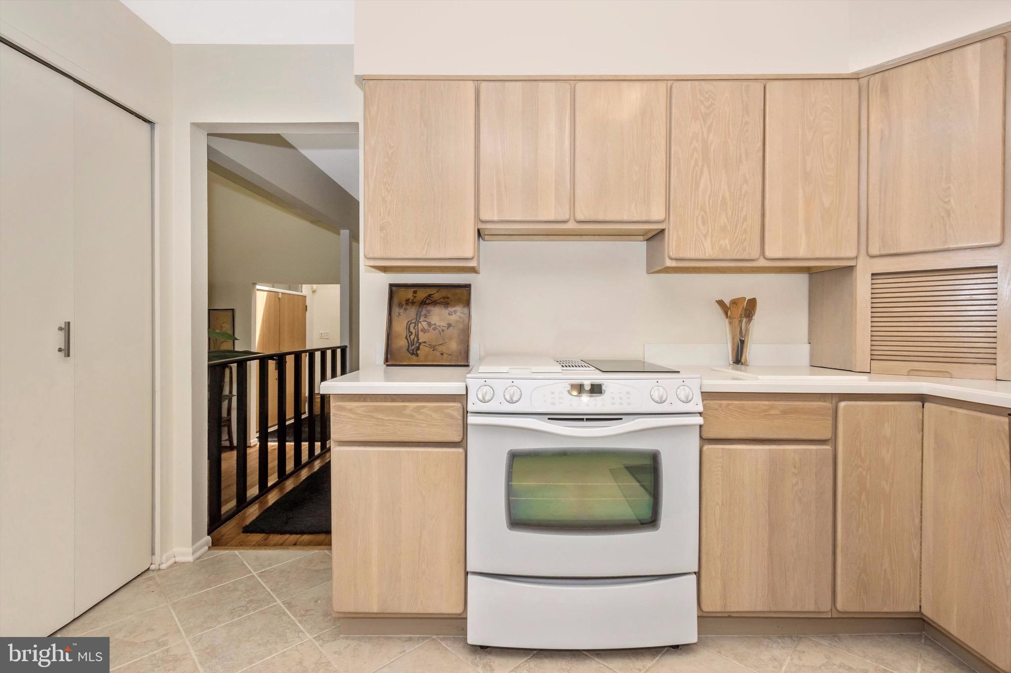 HOBBITS GLEN - Residential