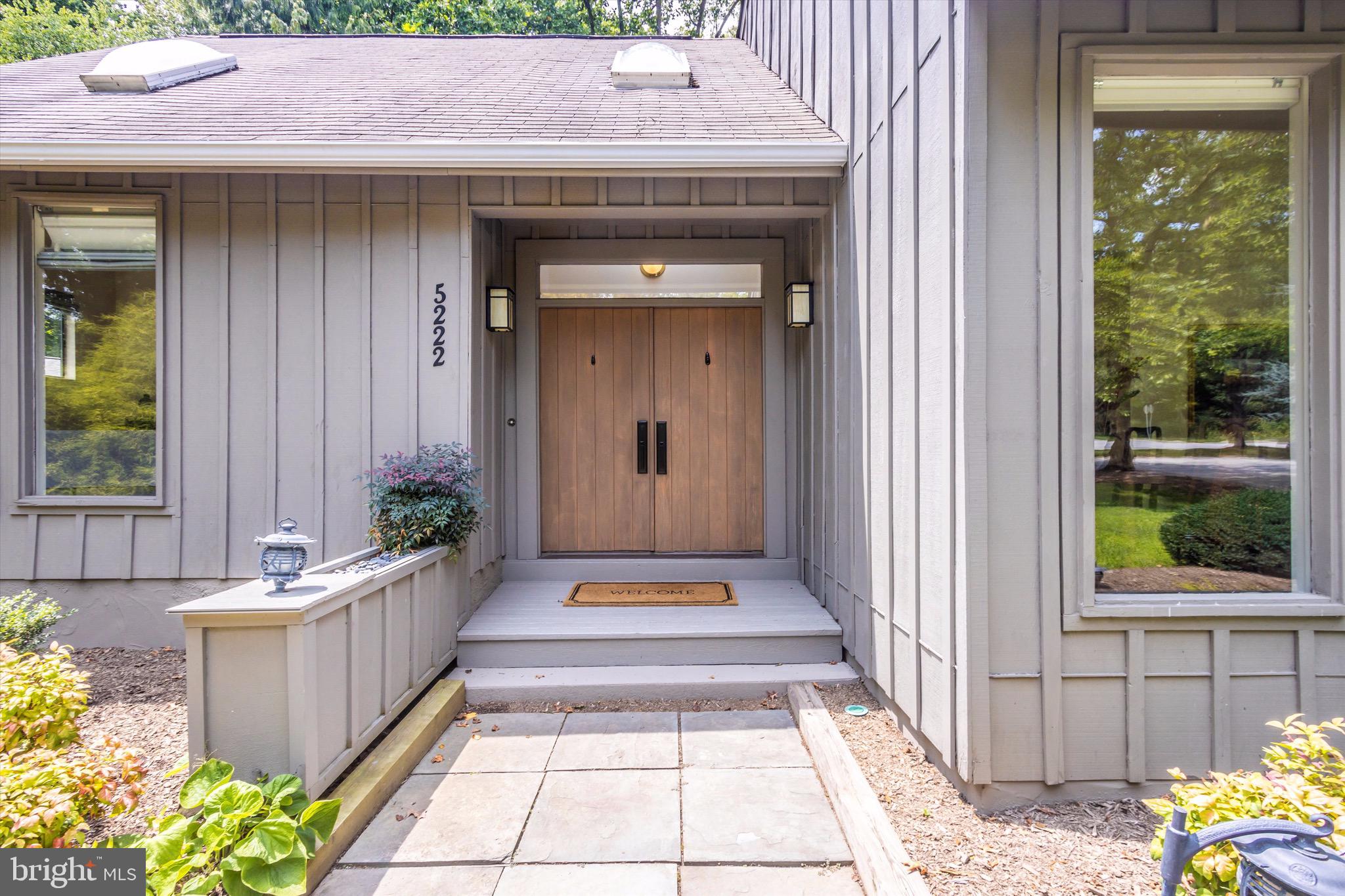 HOBBITS GLEN - Residential