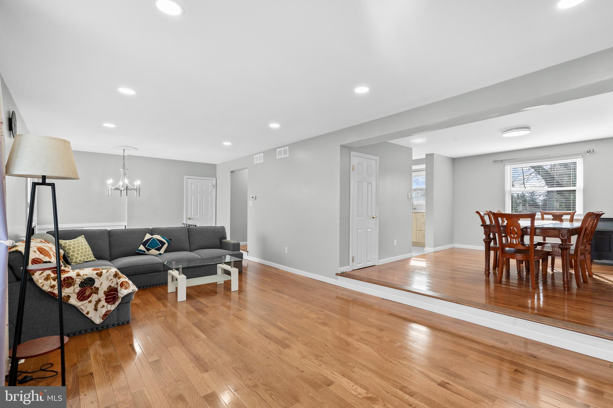 SOMERTON - Residential