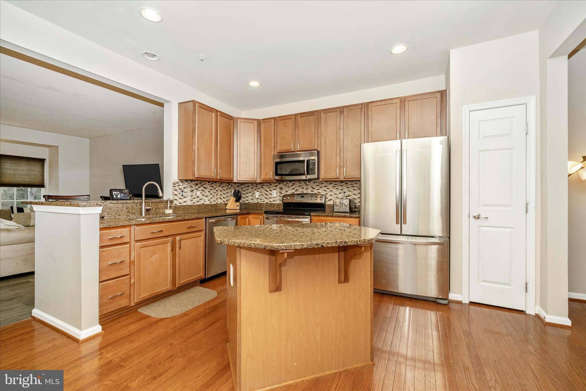 TANYARD SPRINGS - Residential