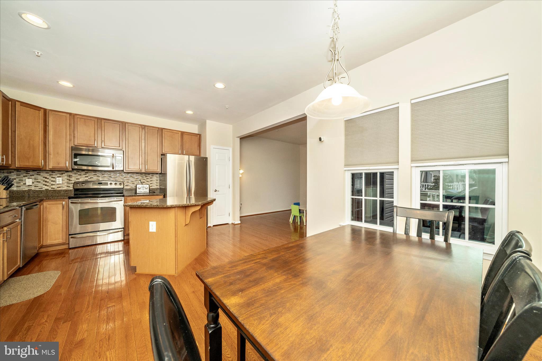 TANYARD SPRINGS - Residential