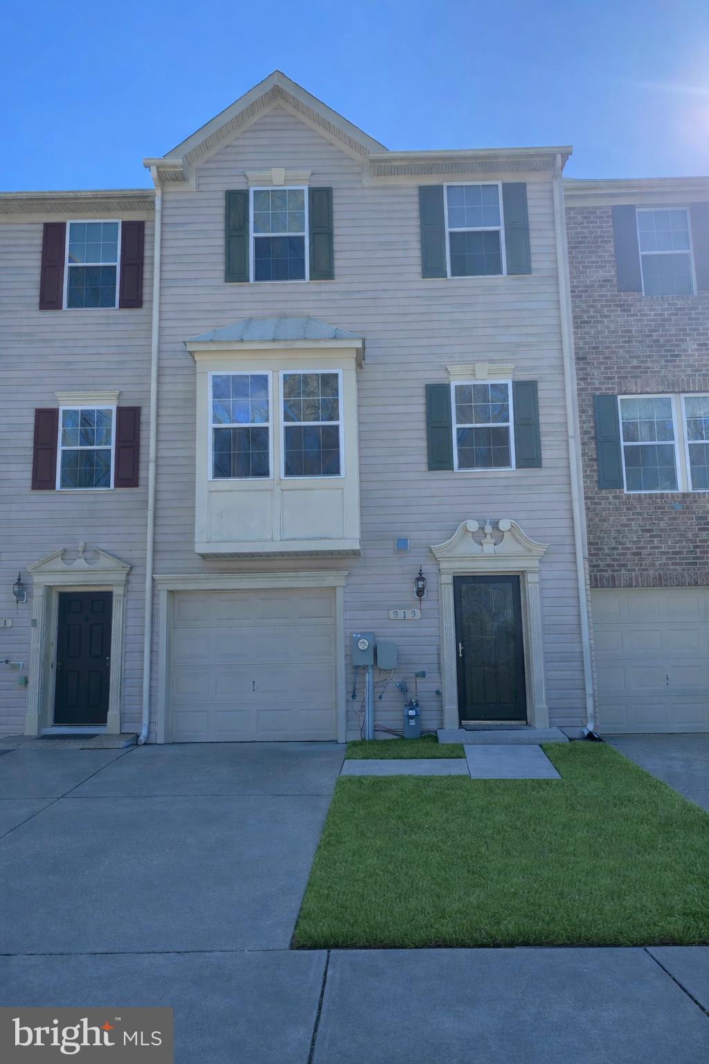 TANYARD SPRINGS - Residential