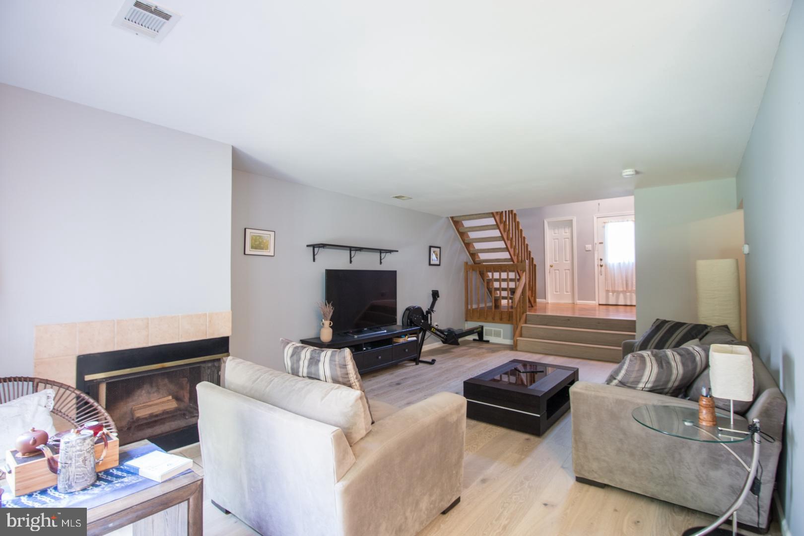 15 ANDOVER CIRCLE -B B