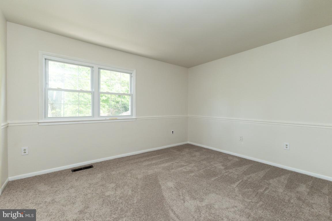 DALE CITY - Residential Lease