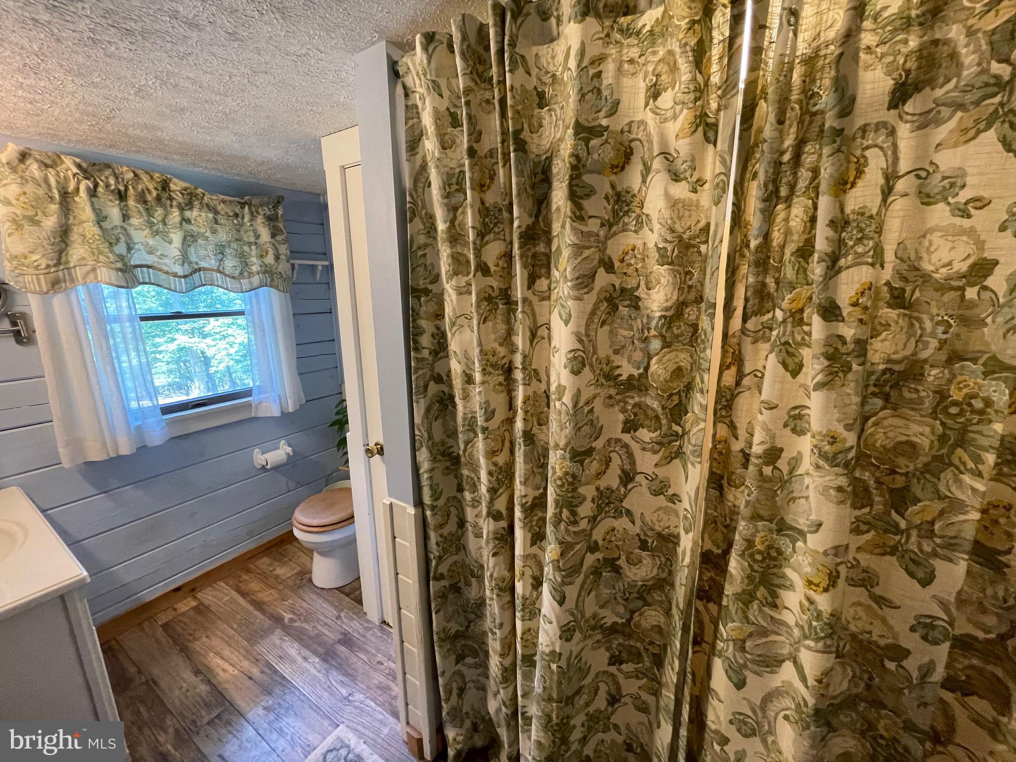 GREENWOOD SUB-DI - Residential