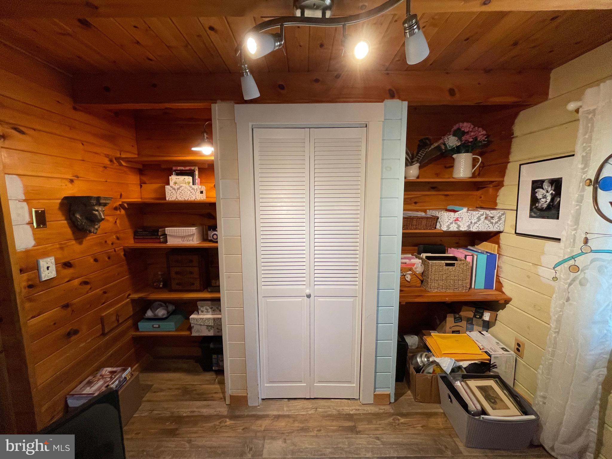 GREENWOOD SUB-DI - Residential