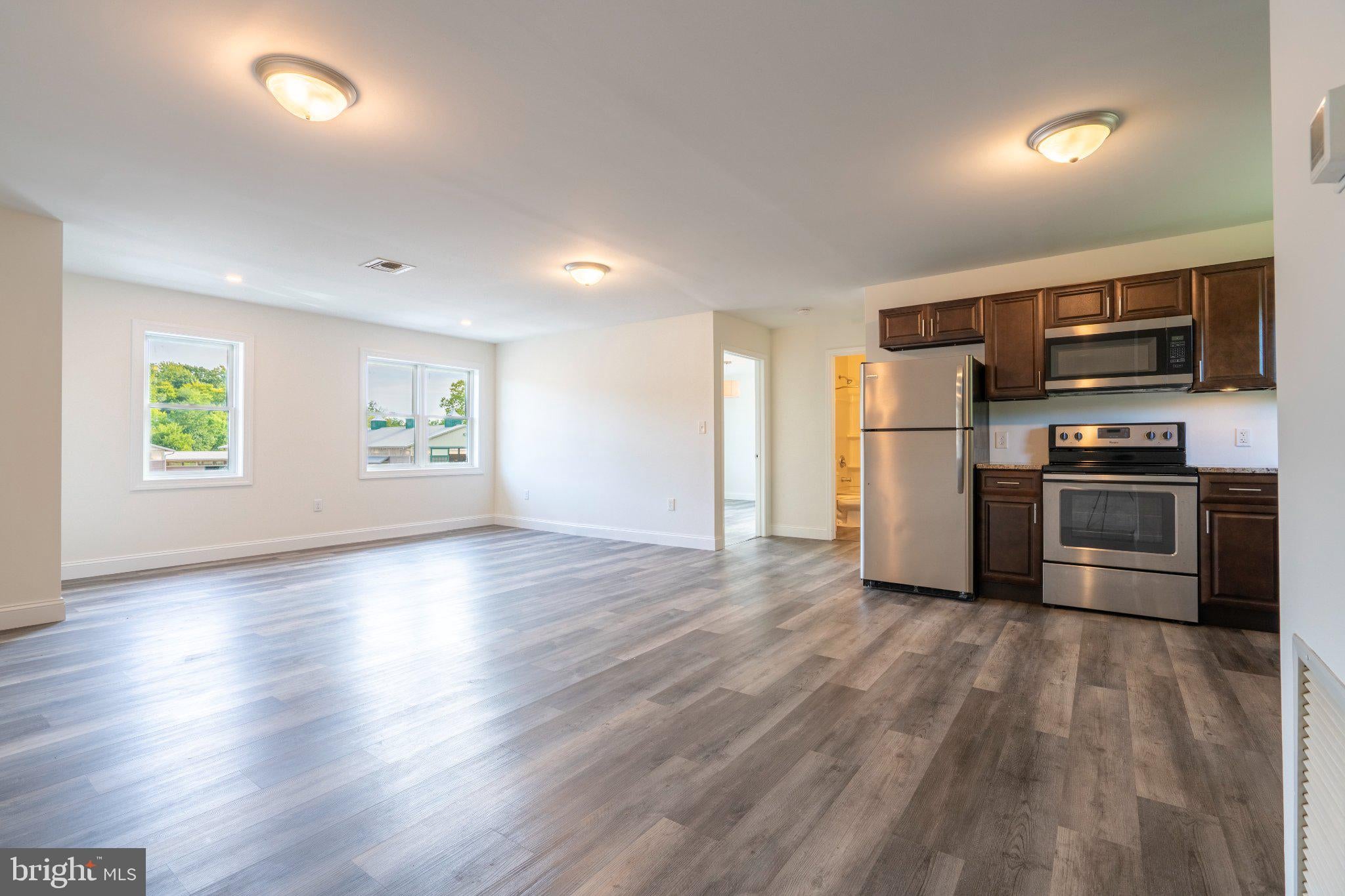 901 MORRIS ROAD