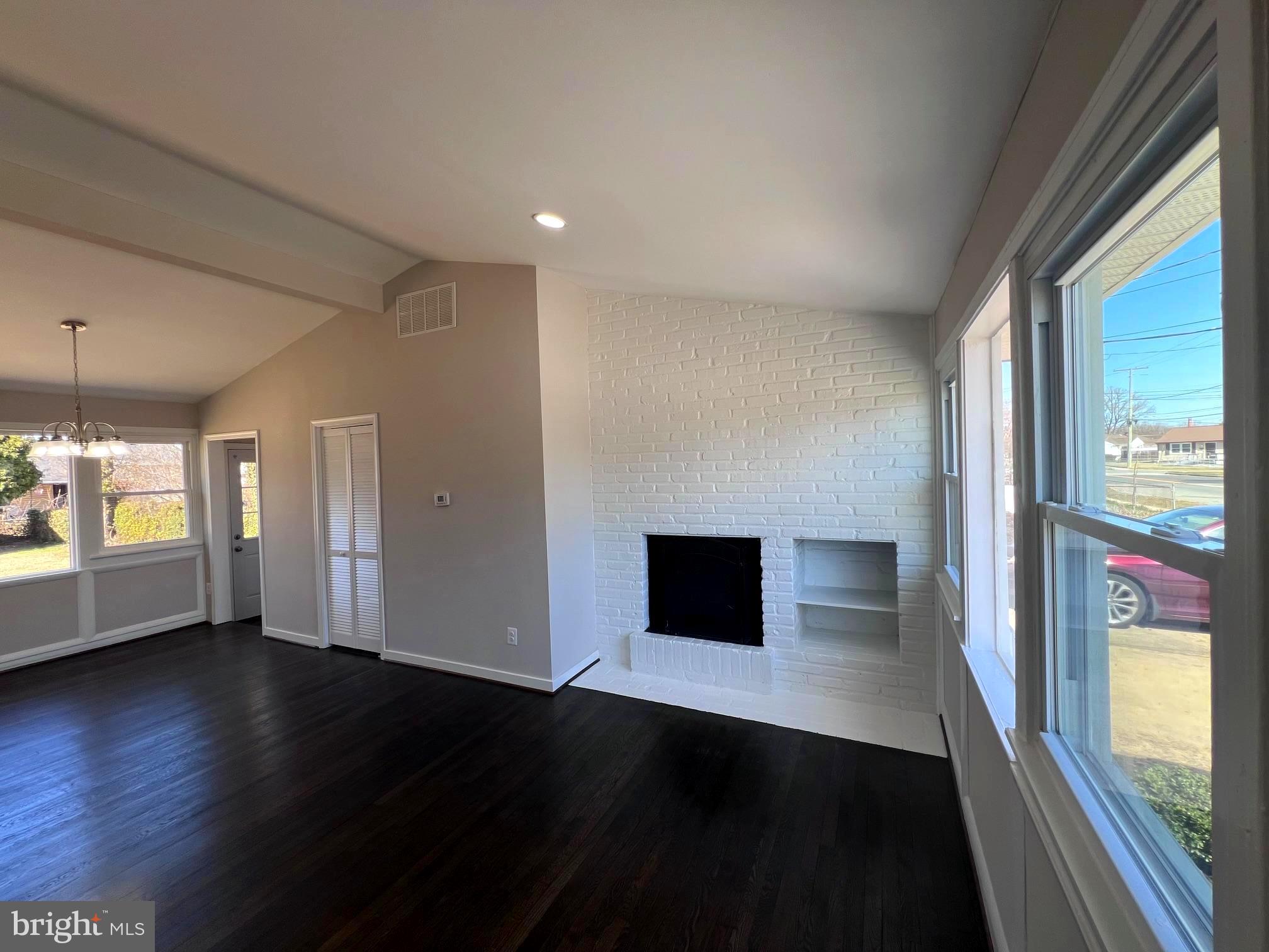 CARLSON SPRINGS - Residential