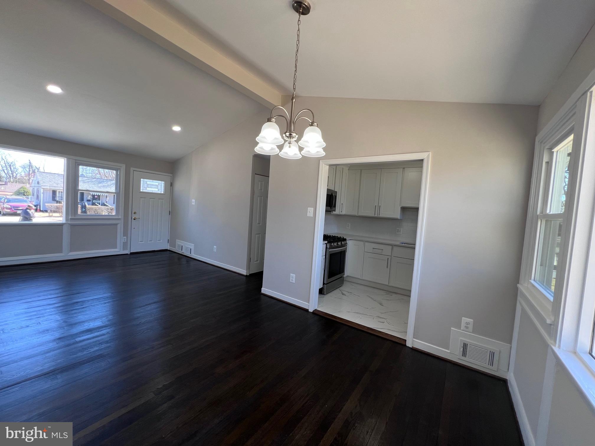 CARLSON SPRINGS - Residential