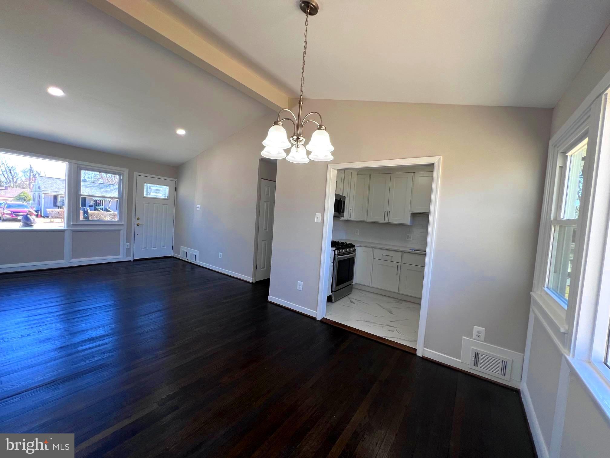 CARLSON SPRINGS - Residential