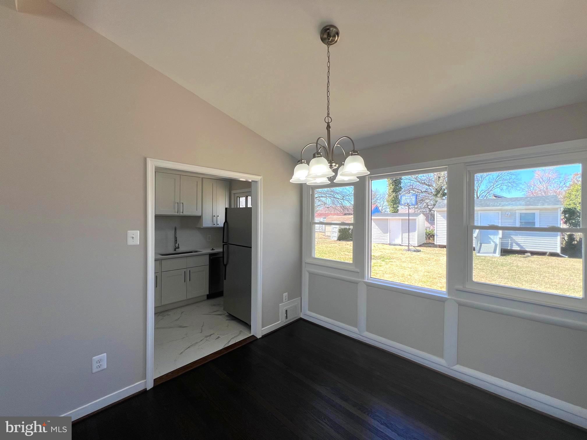 CARLSON SPRINGS - Residential