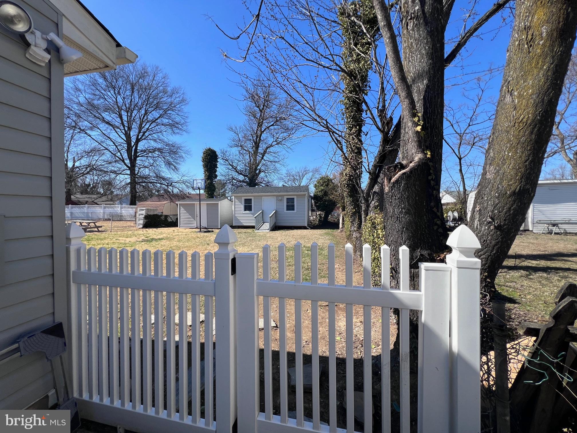 CARLSON SPRINGS - Residential