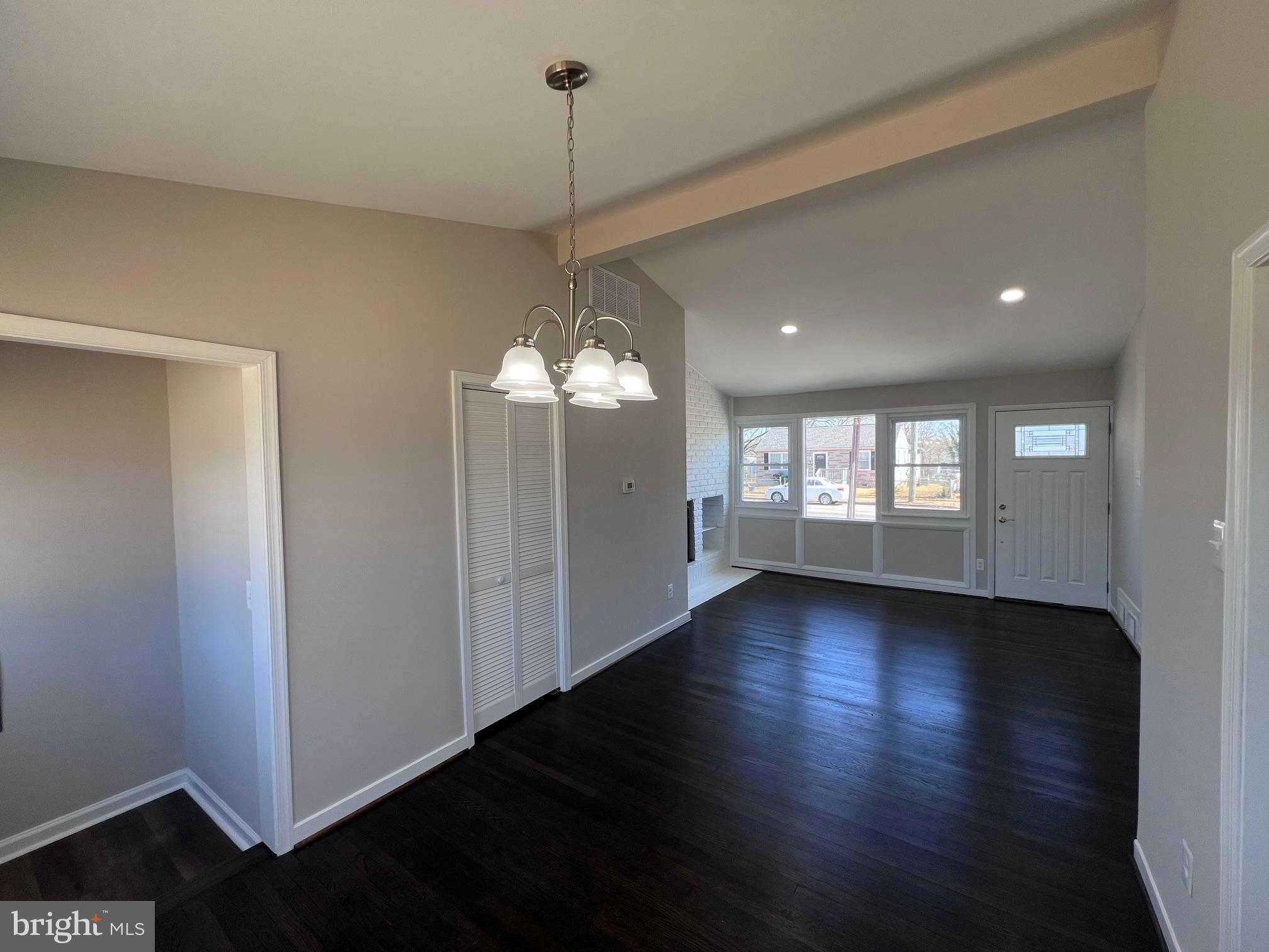 CARLSON SPRINGS - Residential