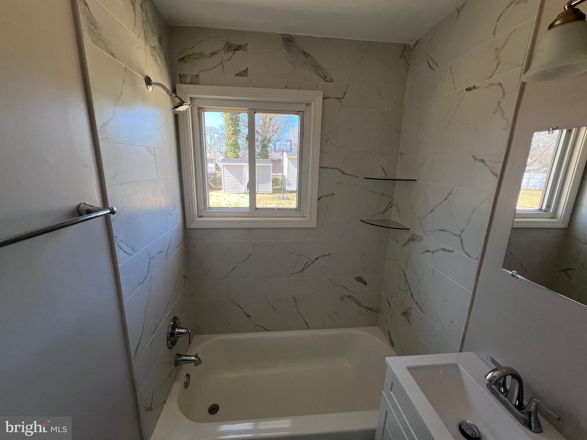 CARLSON SPRINGS - Residential